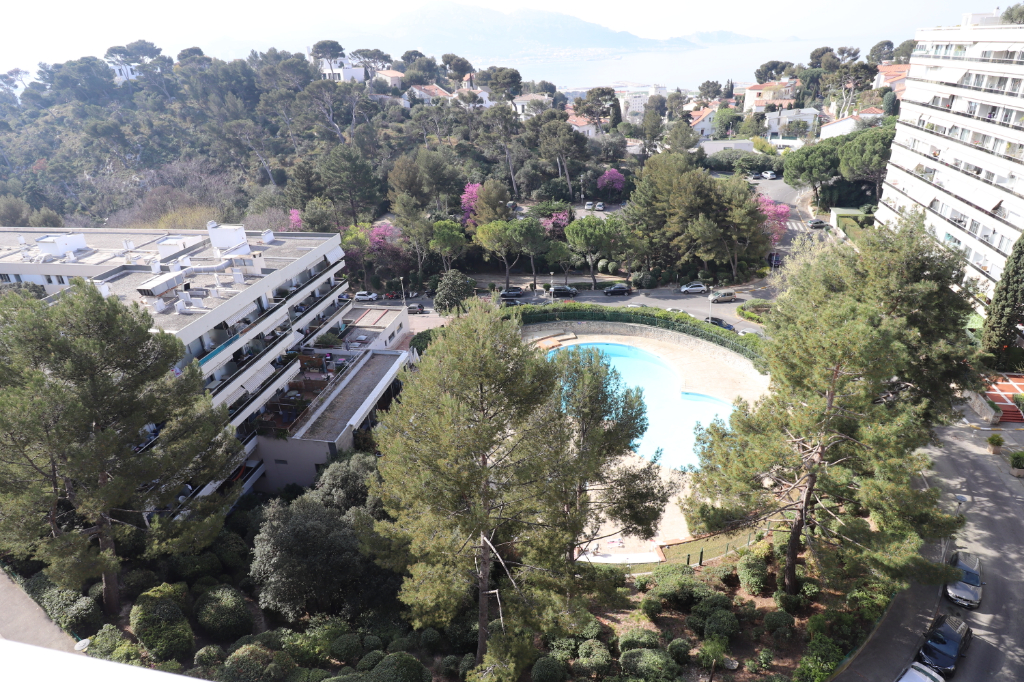 Location Appartement de 2 pièces 70 m² - MARSEILLE 13008 | PRADIMMO - AR photo7