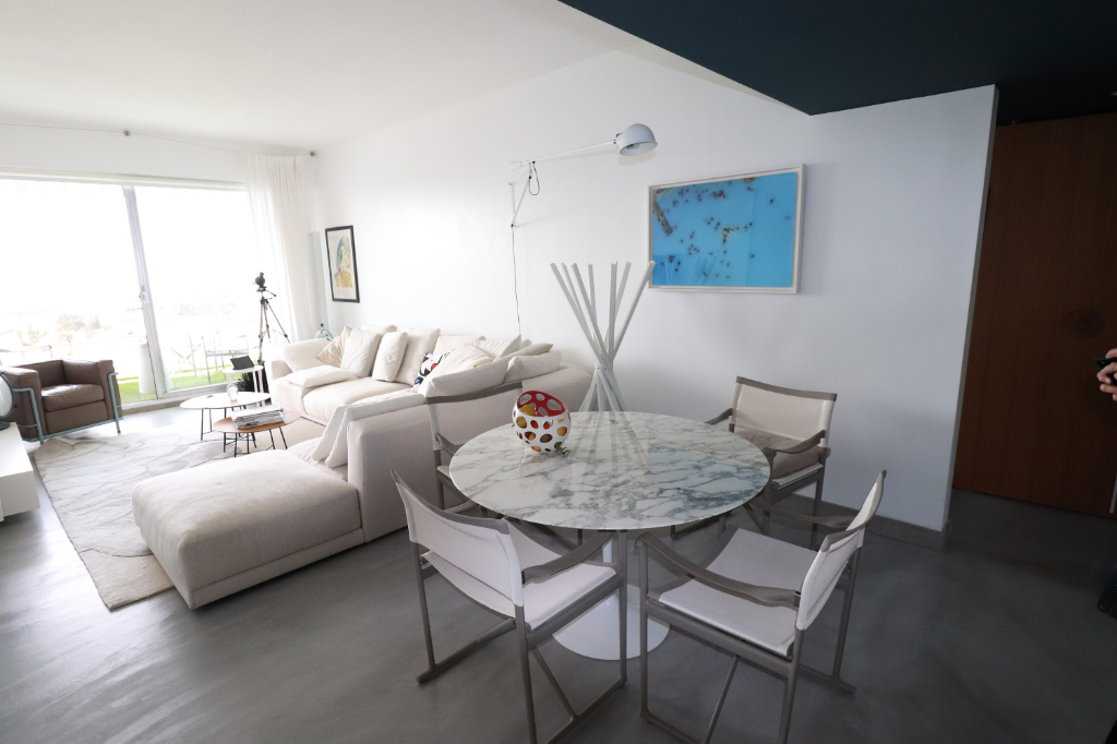 Location Appartement de 2 pièces 70 m² - MARSEILLE 13008 | PRADIMMO - AR photo8