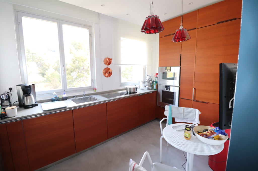 Location Appartement de 2 pièces 70 m² - MARSEILLE 13008 | PRADIMMO - AR photo10