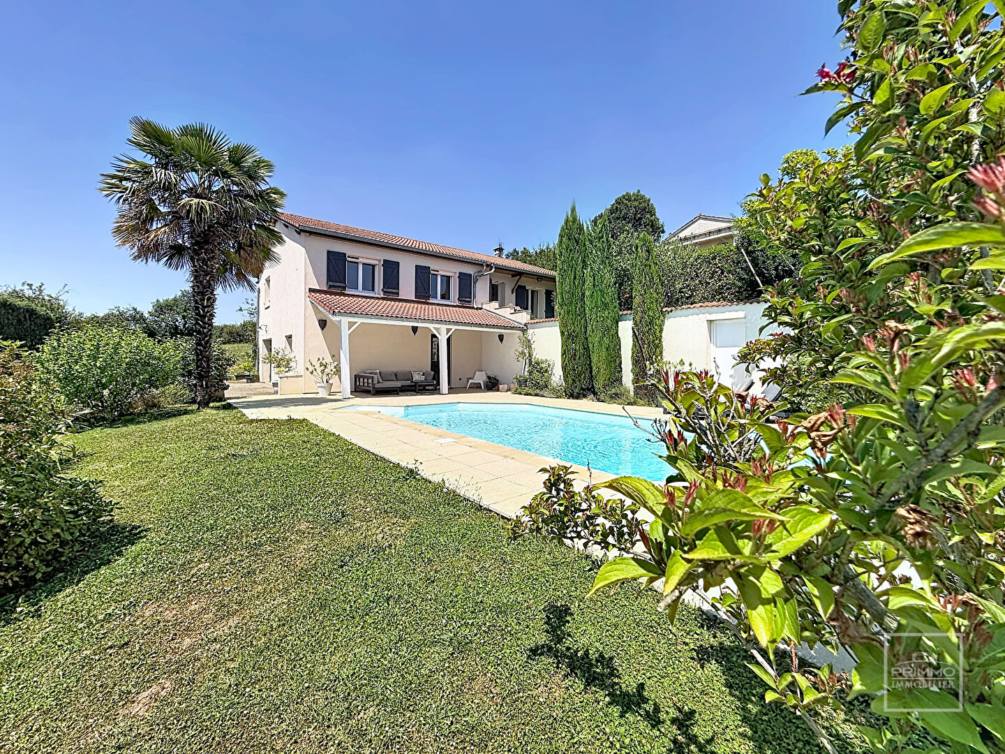 Dommartin - Maison non mitoyenne 5 pièces de 133 m² avec vue et sans vis à vis