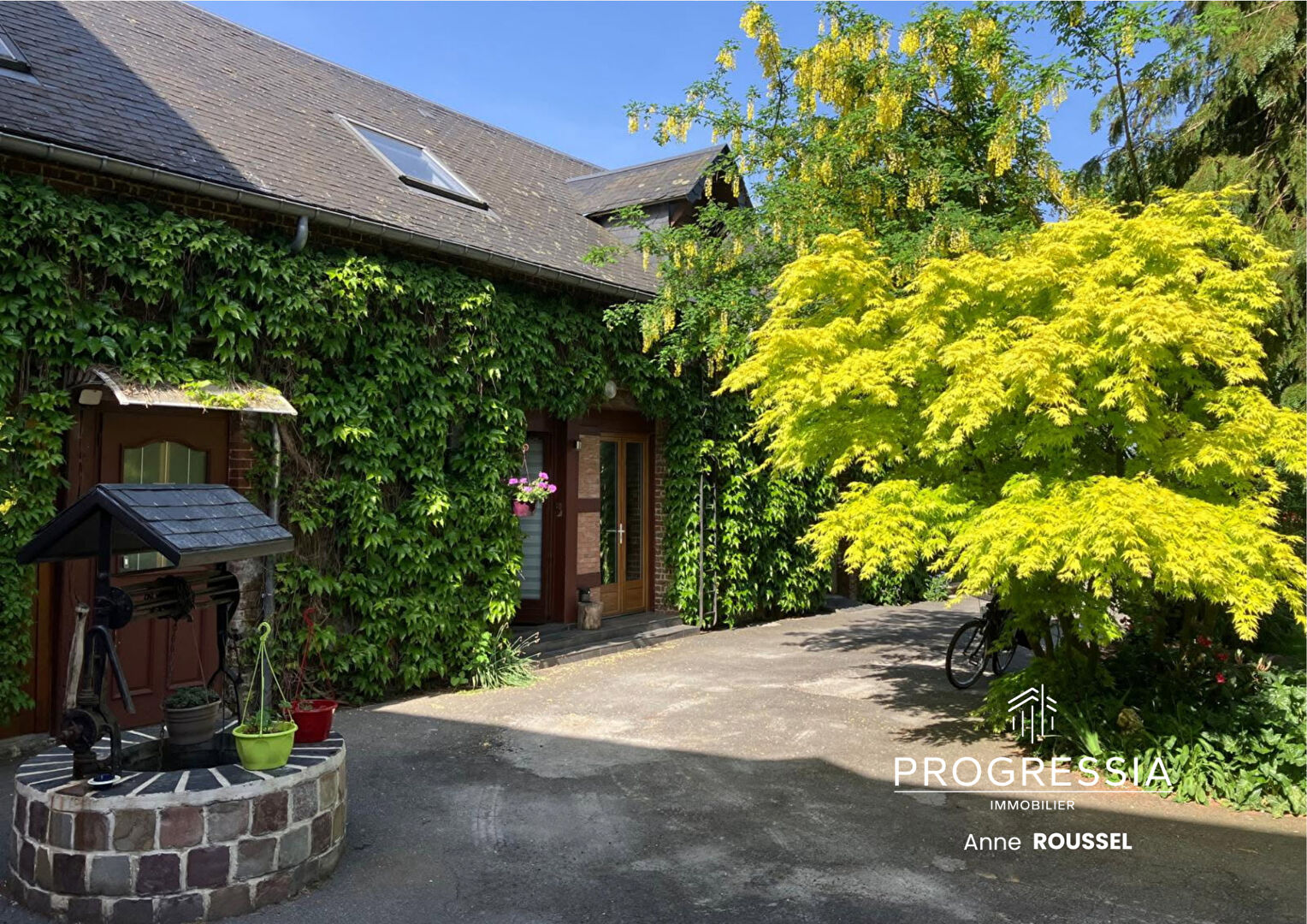 Saint Maclou La Brière – CHARME & ESPACE – Propriété de caractère avec dépendance, piscine et parc arboré