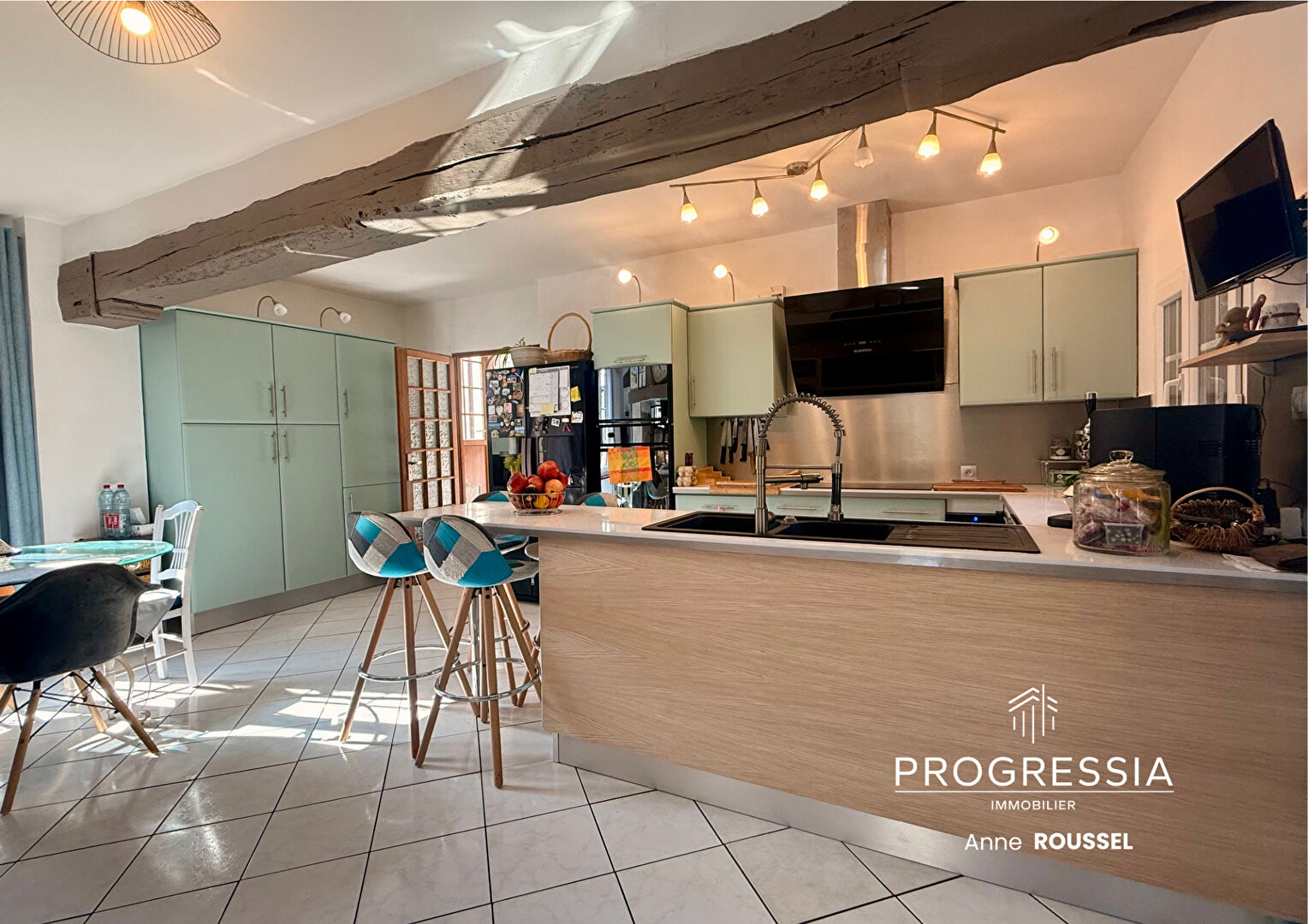 Progressia Immobilier - Saint Maclou La Brière - CHARME & ESPACE - Propriété de caractère avec dépendance, piscine et parc arboré