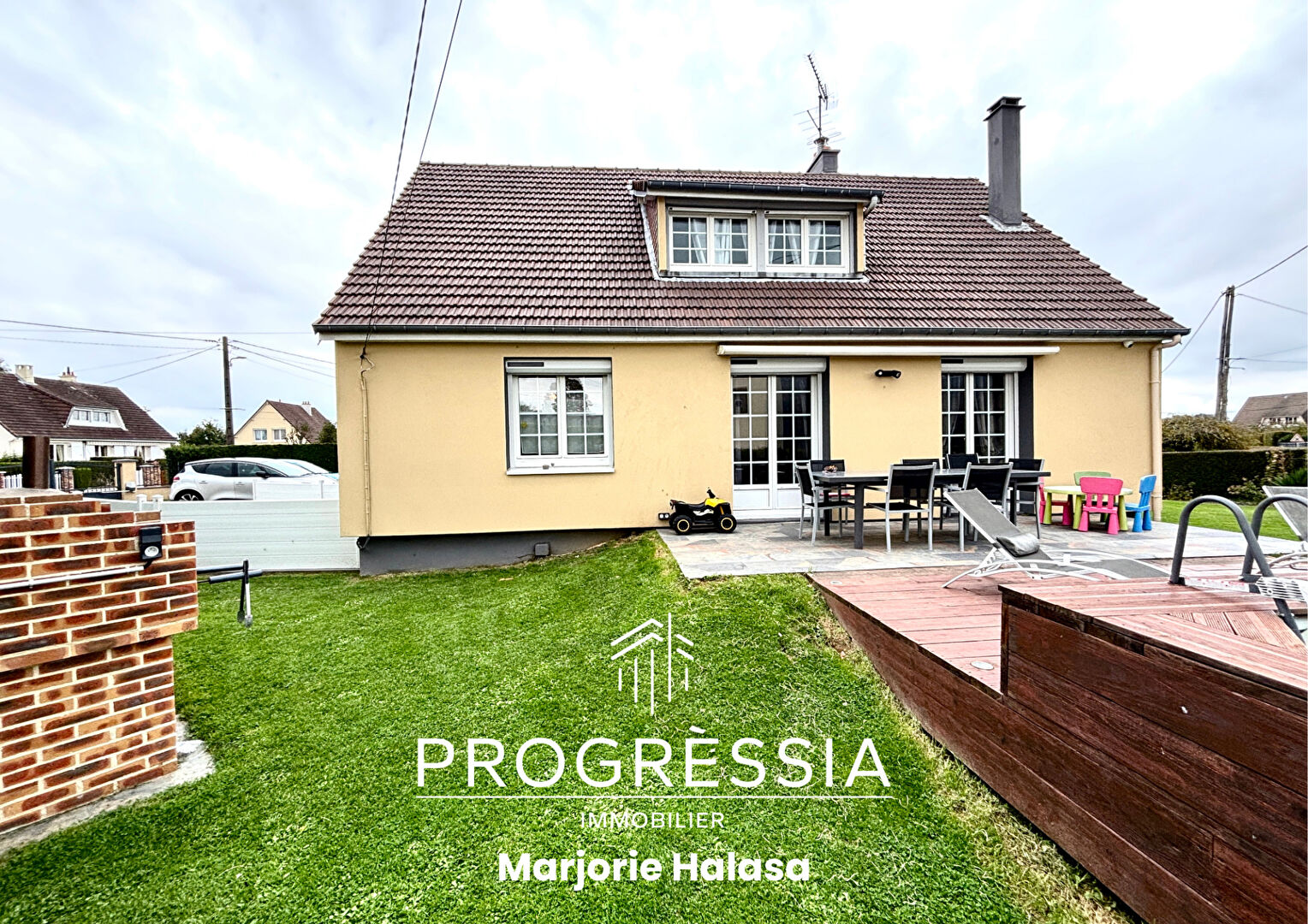 Maison à vendre à NOINTOT – 6 pièces, 5 chambres, bon état