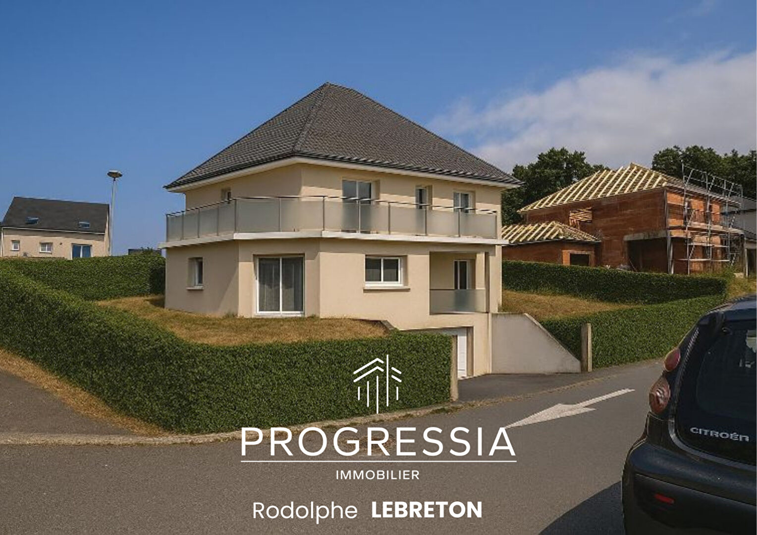 Progressia Immobilier - Fontaine La Mallet - Rare: Terrain libre de constructeur + Permis de construire Validé