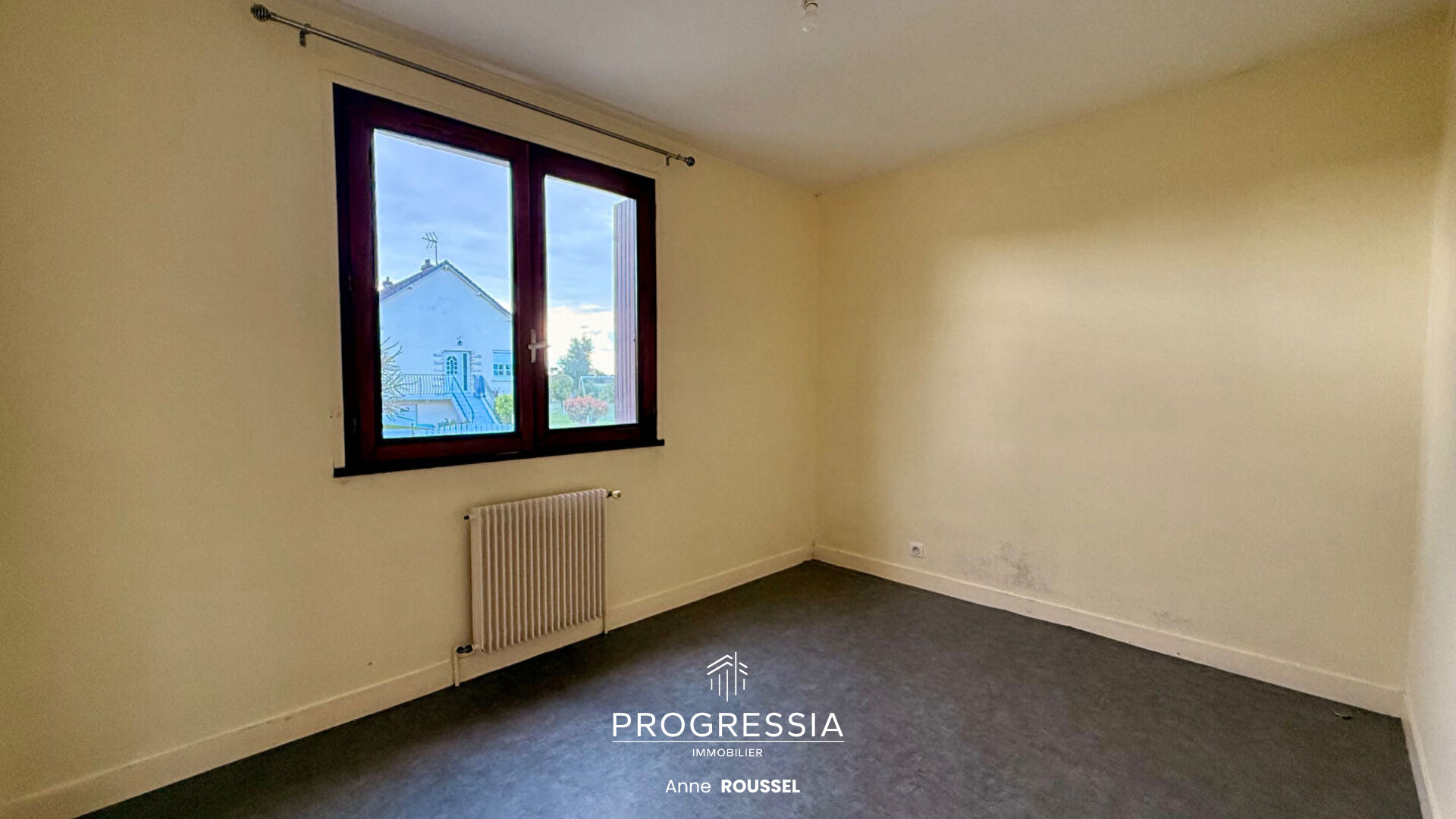 Progressia Immobilier - Norville - POTENTIEL / Maison à rénover - idéal investisseur ou résidence principale.