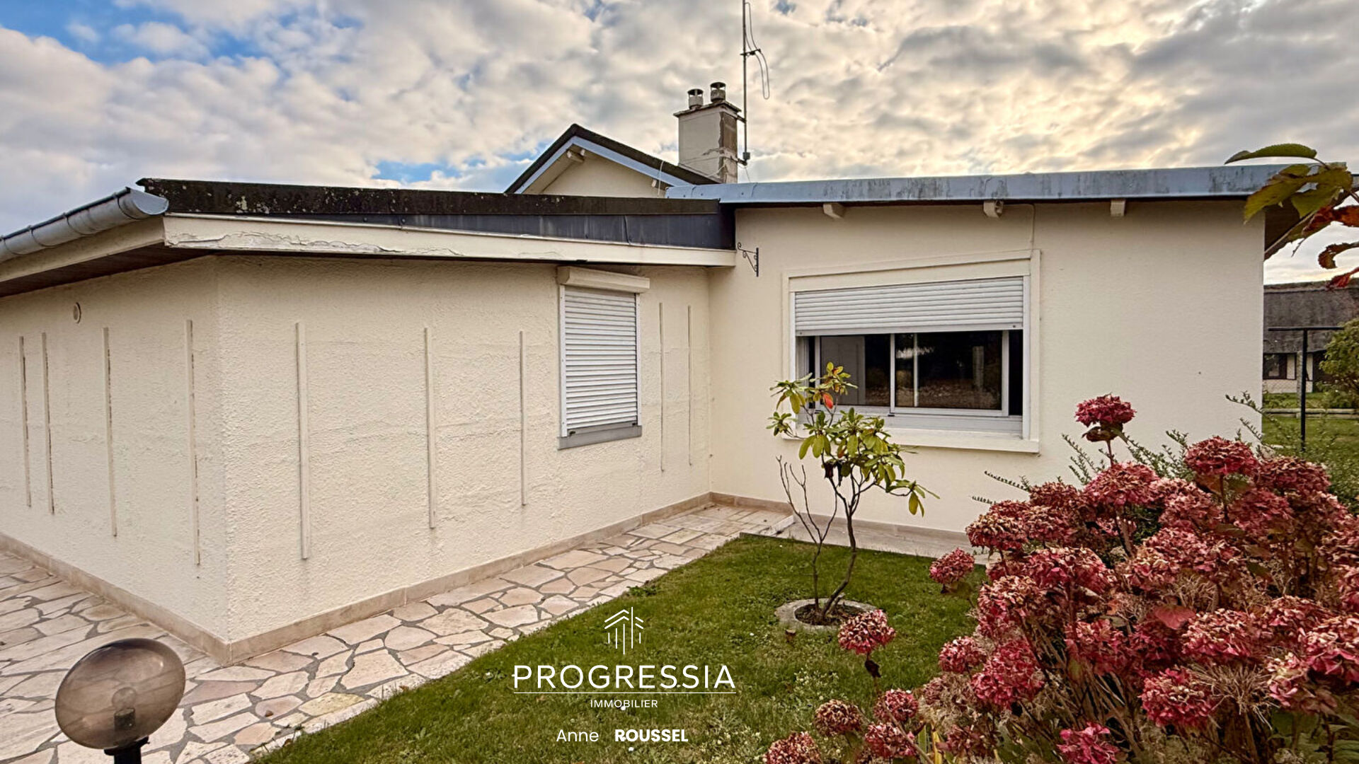 Progressia Immobilier - Norville - POTENTIEL / Maison à rénover - idéale investisseur ou résidence principale.