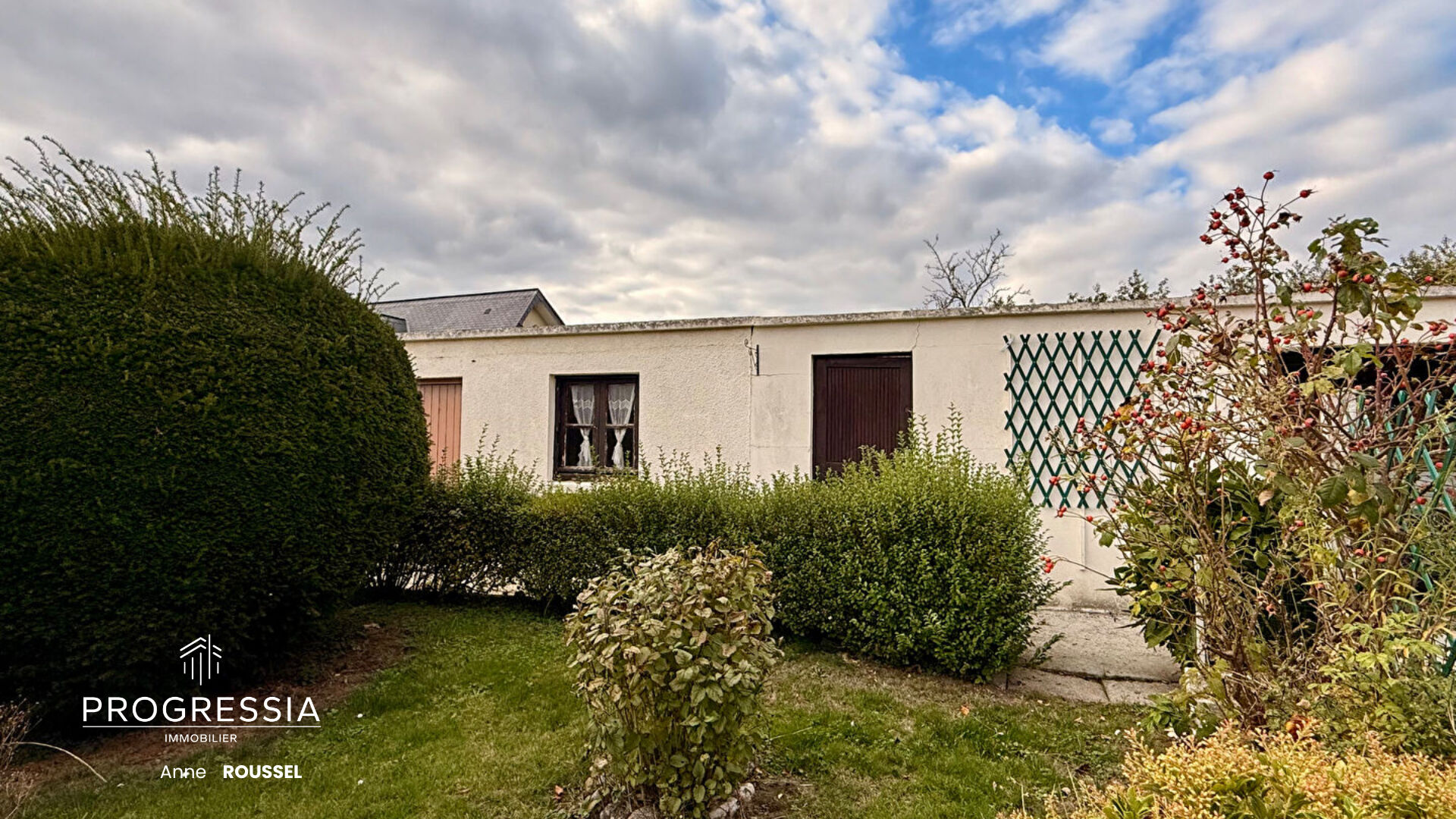 Progressia Immobilier - Norville - POTENTIEL / Maison à rénover - idéale investisseur ou résidence principale.