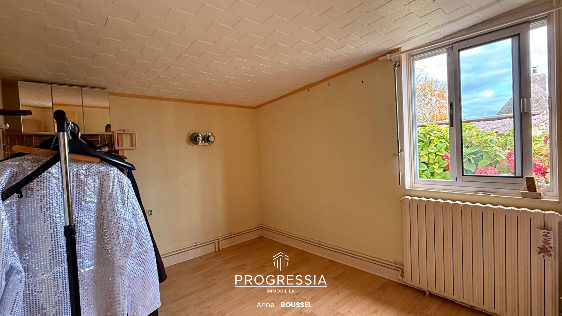 Progressia Immobilier - Norville - POTENTIEL / Maison à rénover - idéale investisseur ou résidence principale.