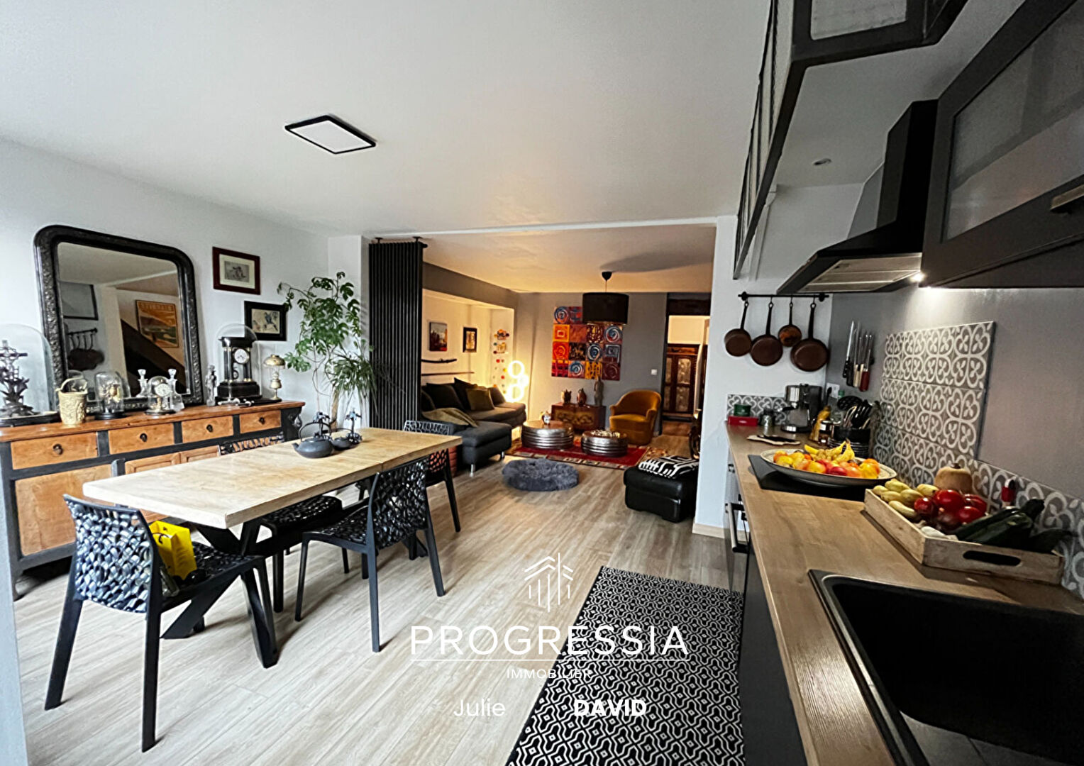 Le Havre – Saint Vincent  – Maison  de 97 m2, 2 chambres et 1 bureau, cour