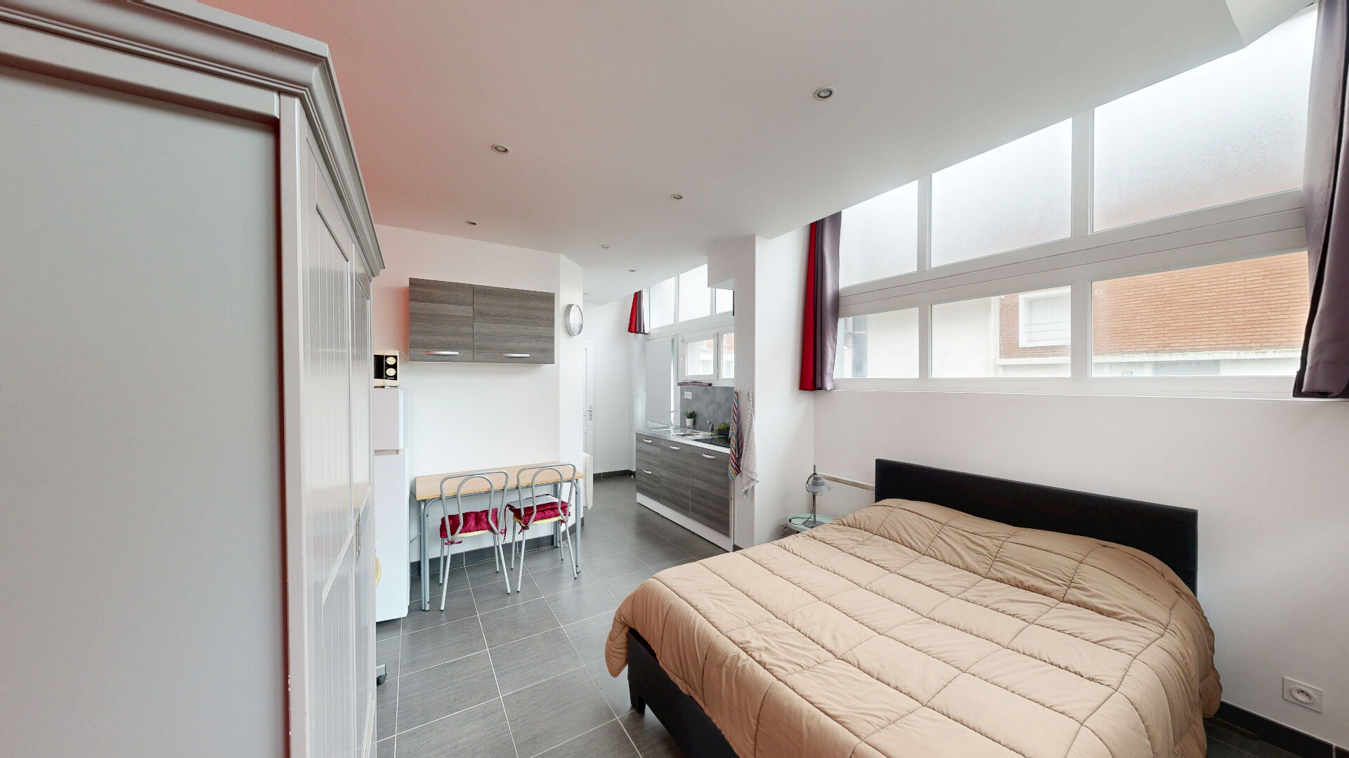 Lot de 3 studios – 73,08 m² au total – Proximité plage !