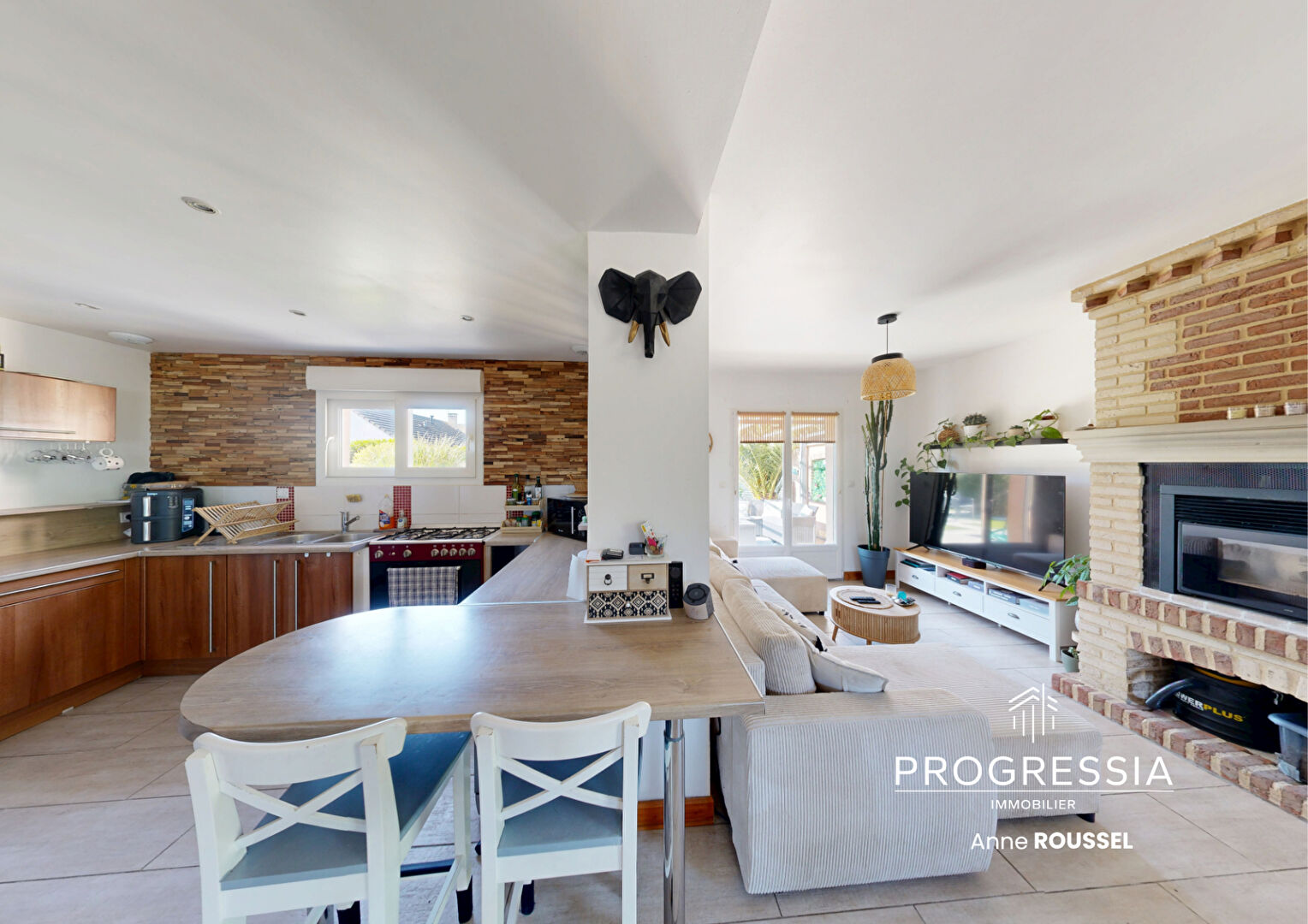 Progressia Immobilier - BORDEAUX-SAINT-CLAIR - CHARME & ESPACE - Pavillon de 108m² avec jardin.