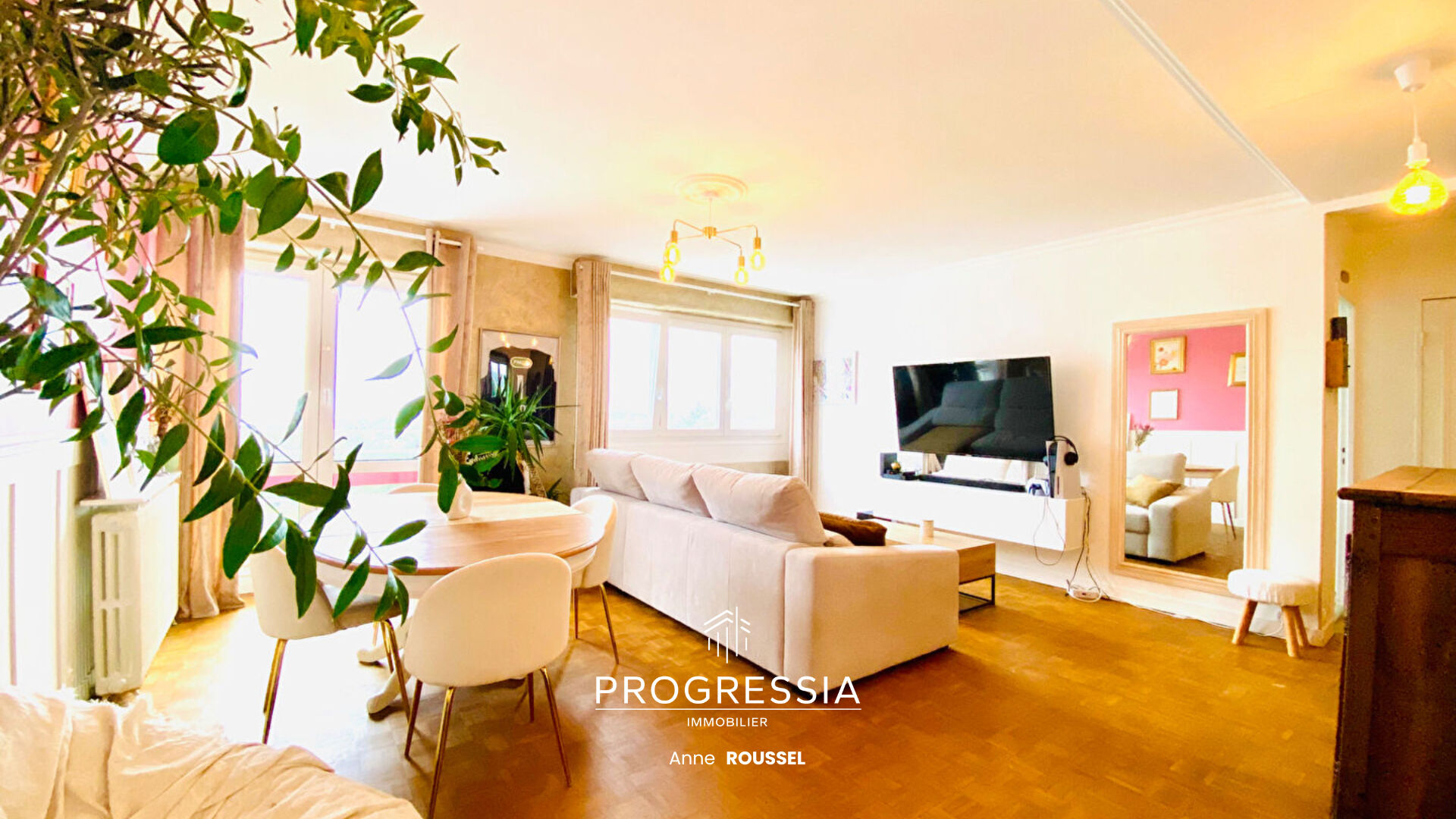 Progressia Immobilier - LE HAVRE  / COUP DE COEUR / POINTS CARDINAUX/ VENDU LOUE-