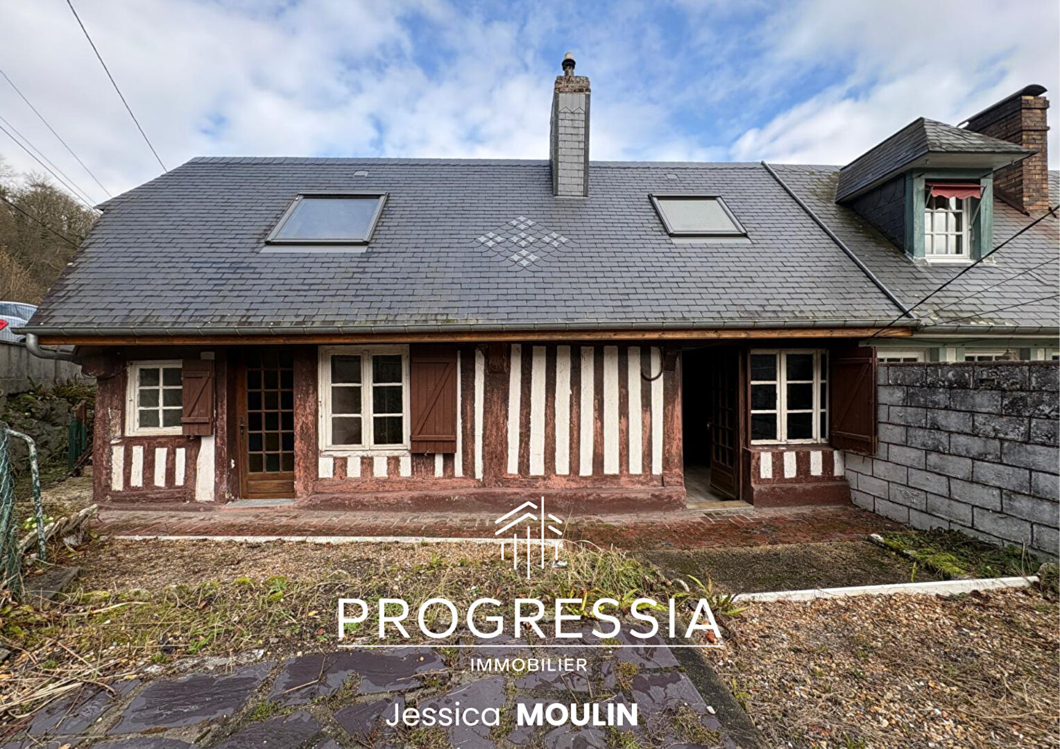 LILLEBONNE – maison mitoyenne avec travaux – Idéal investisseur