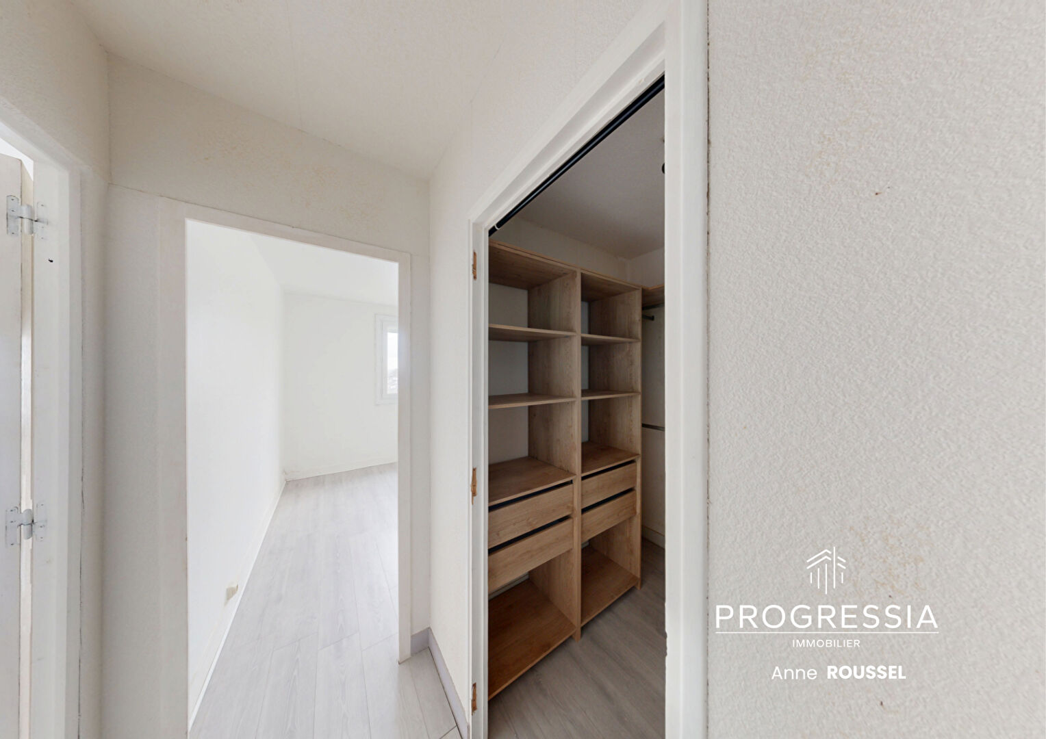 Progressia Immobilier - Fécamp - DERNIER ÉTAGE / GARAGE / EMPLACEMENT CALME