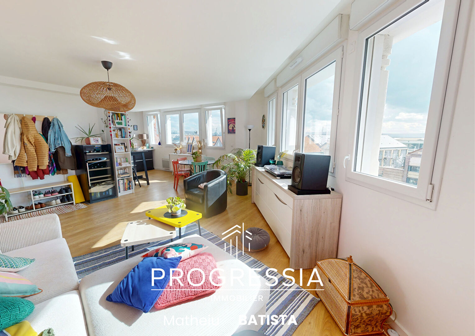 Progressia Immobilier - LE HAVRE - QUARTIER SAINT NICOLAS/LES DOCKS - RARE A LA VENTE