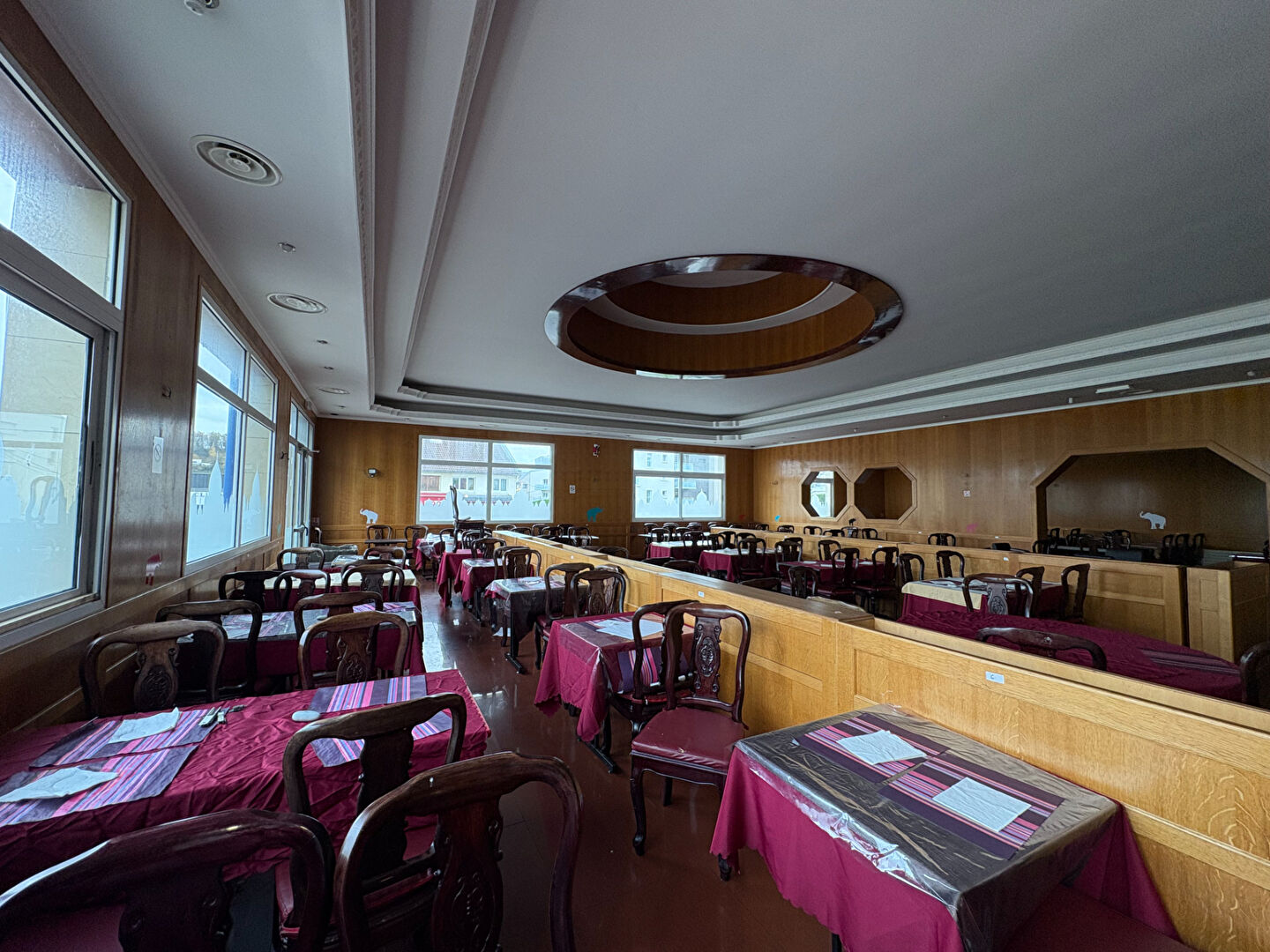 Progressia Immobilier - A vendre - Bâtiment commercial de 771 m2 - Secteur Montivilliers