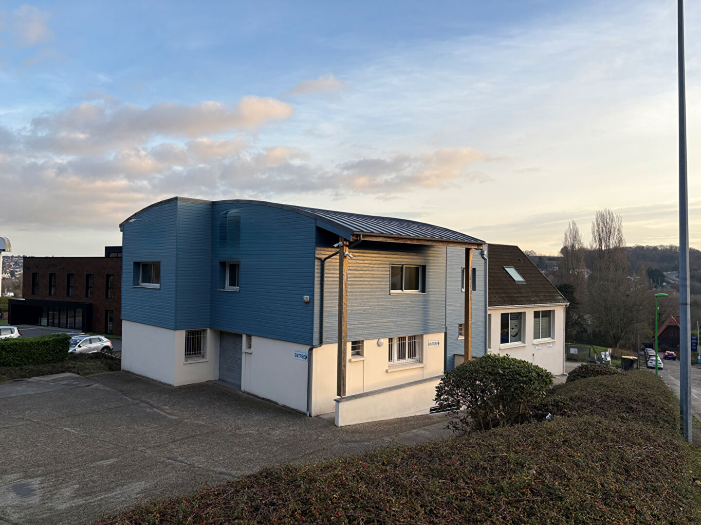 Bureaux Montivilliers 932 m2