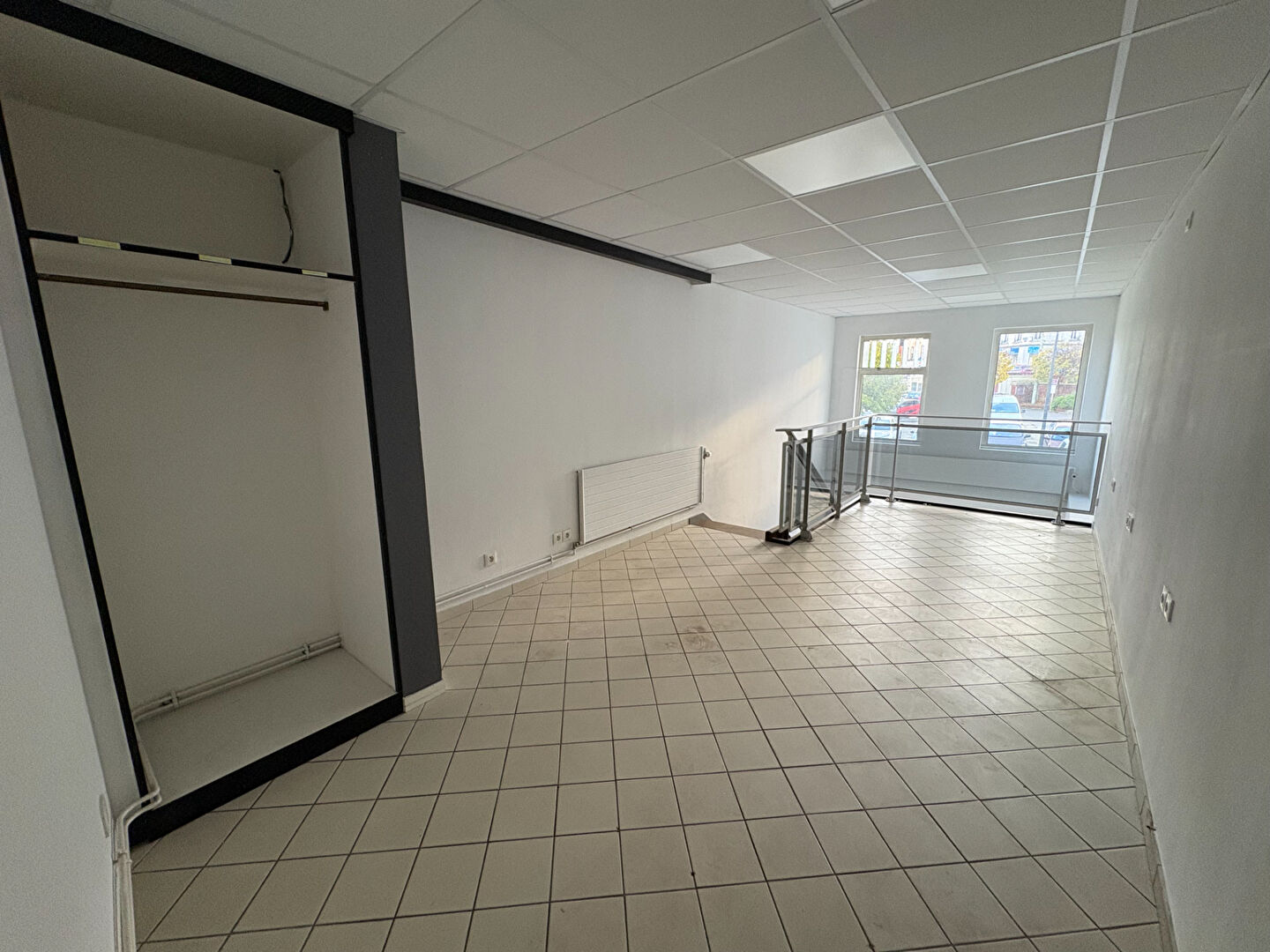Progressia Immobilier - A louer - Local commercial de 55 m2 - Centre ville de Bolbec