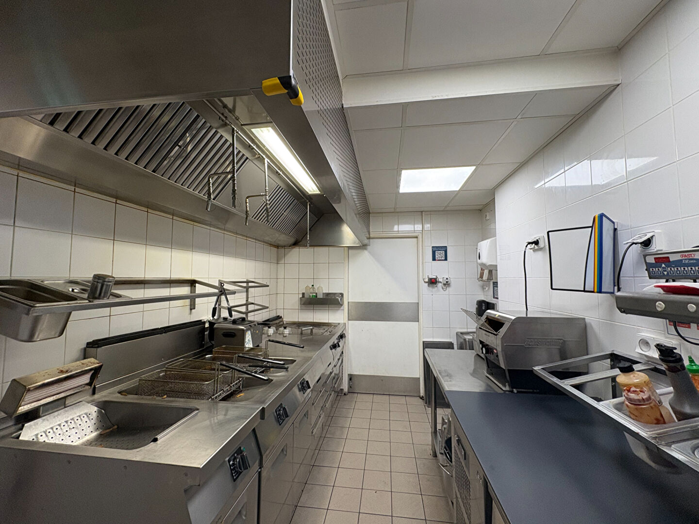 A VENDRE – Fonds de commerce restaurant – 205m2