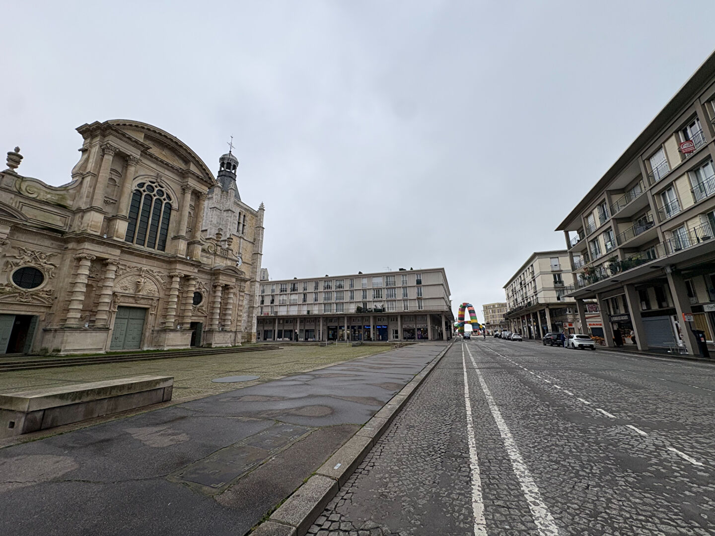 LE HAVRE – CESSION DE DROIT AU BAIL – RUE COMMERCANTE – LOCAL DE 86 M2