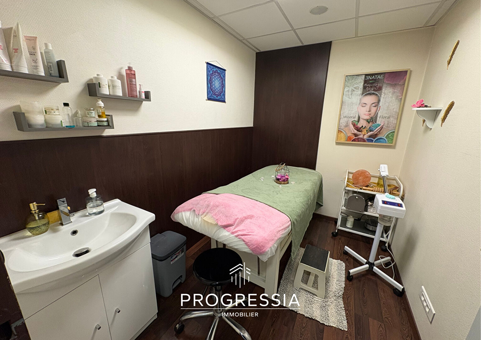 Progressia Immobilier - LE HAVRE - CESSION DE DROIT AU BAIL - RUE COMMERCANTE - LOCAL DE 70 M2