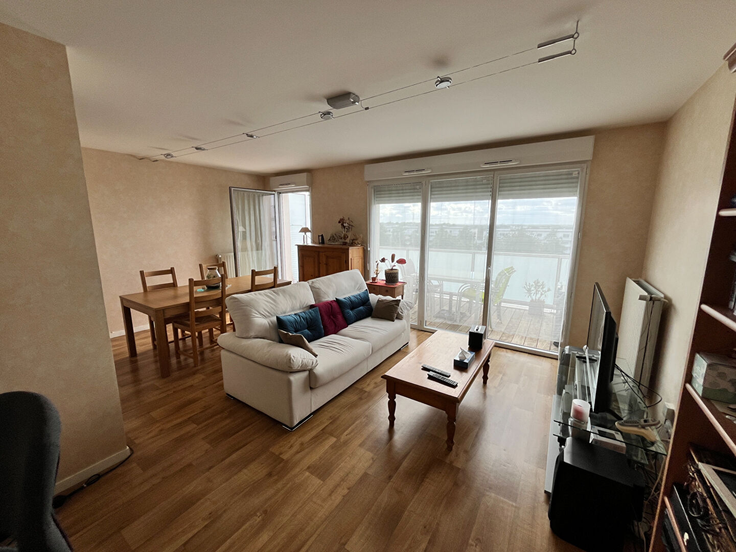 Photo Appartement Saint Jacques De La Lande 3 pièces 71.63 m2 image 3/6