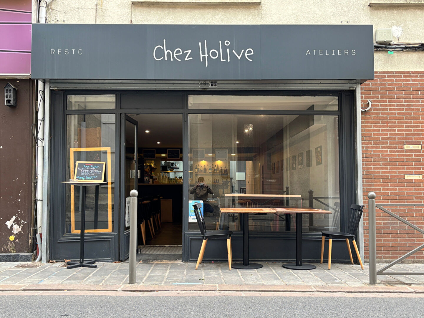 Hyper Centre Beaumont/Oise - Local Commercial 3 pièces de 106 m² - Idéal Restaurant