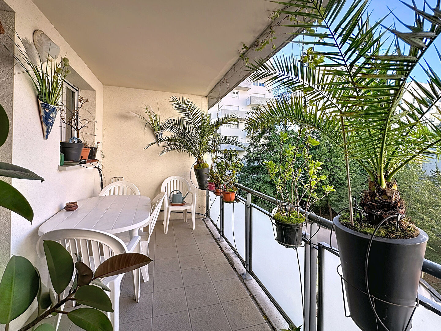 APPARTEMENT T3 AVEC TERRASSE ET GARAGE