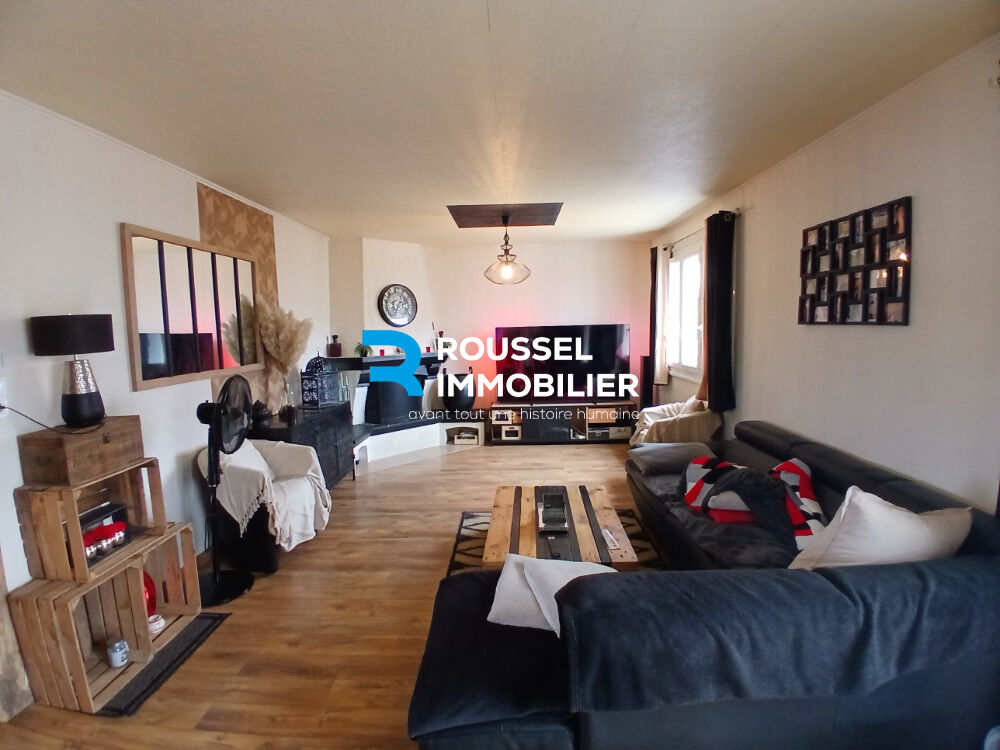 Spacieuse maison 4 chambres située à Ecommoy