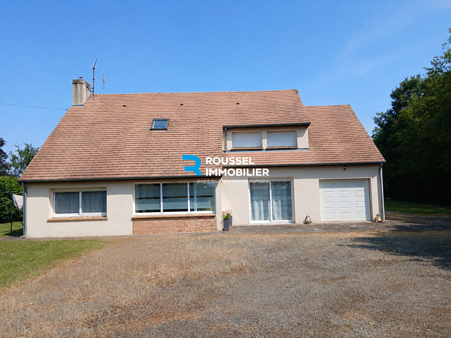 VOIVRES-LÈS-LE-MANS MAISON FAMILIALE AVEC 4 CHAMBRES ET JARDIN