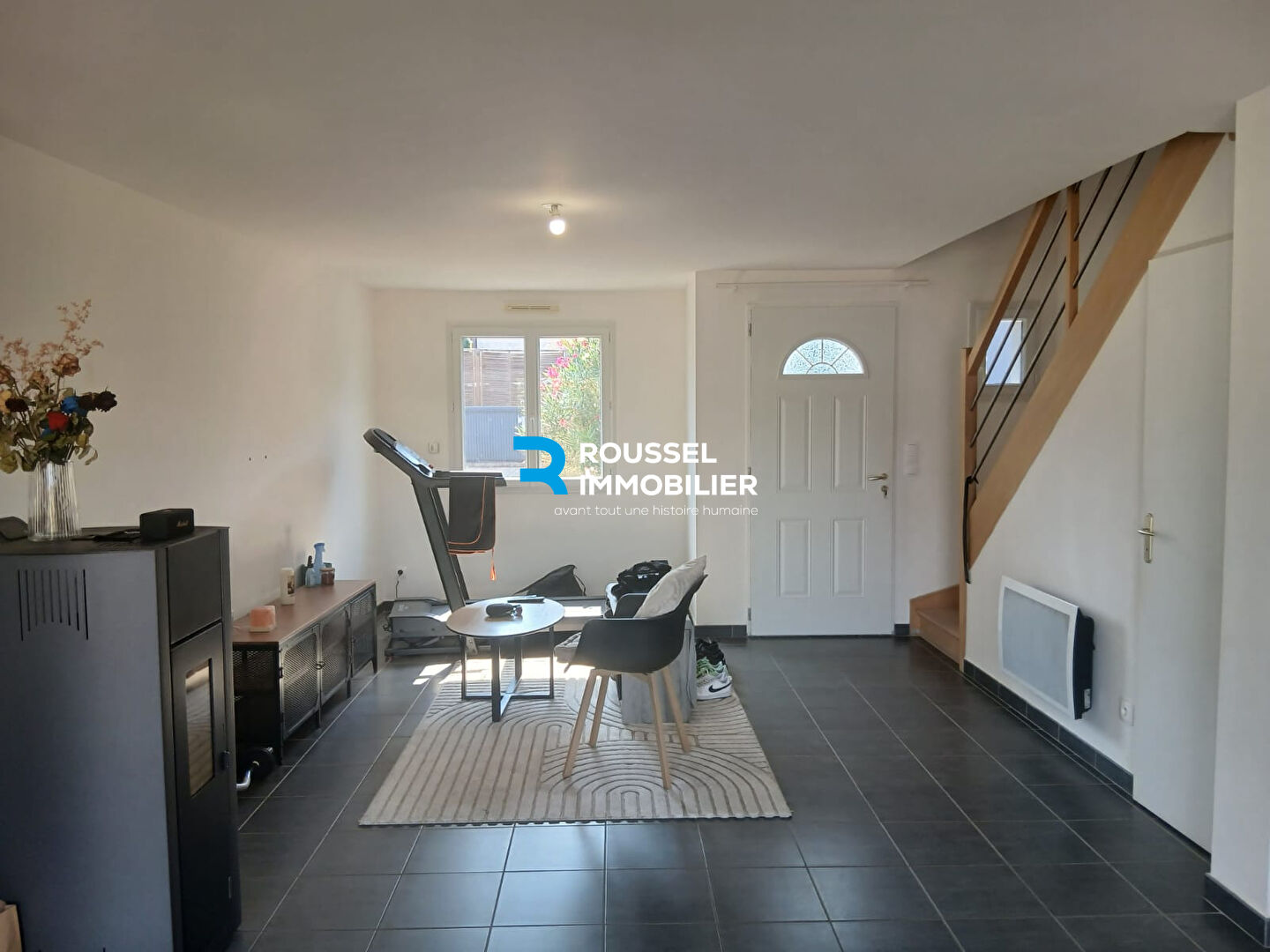 MULSANNE MAISON 2 CHAMBRES, BUREAU, GARAGE ET JARDIN