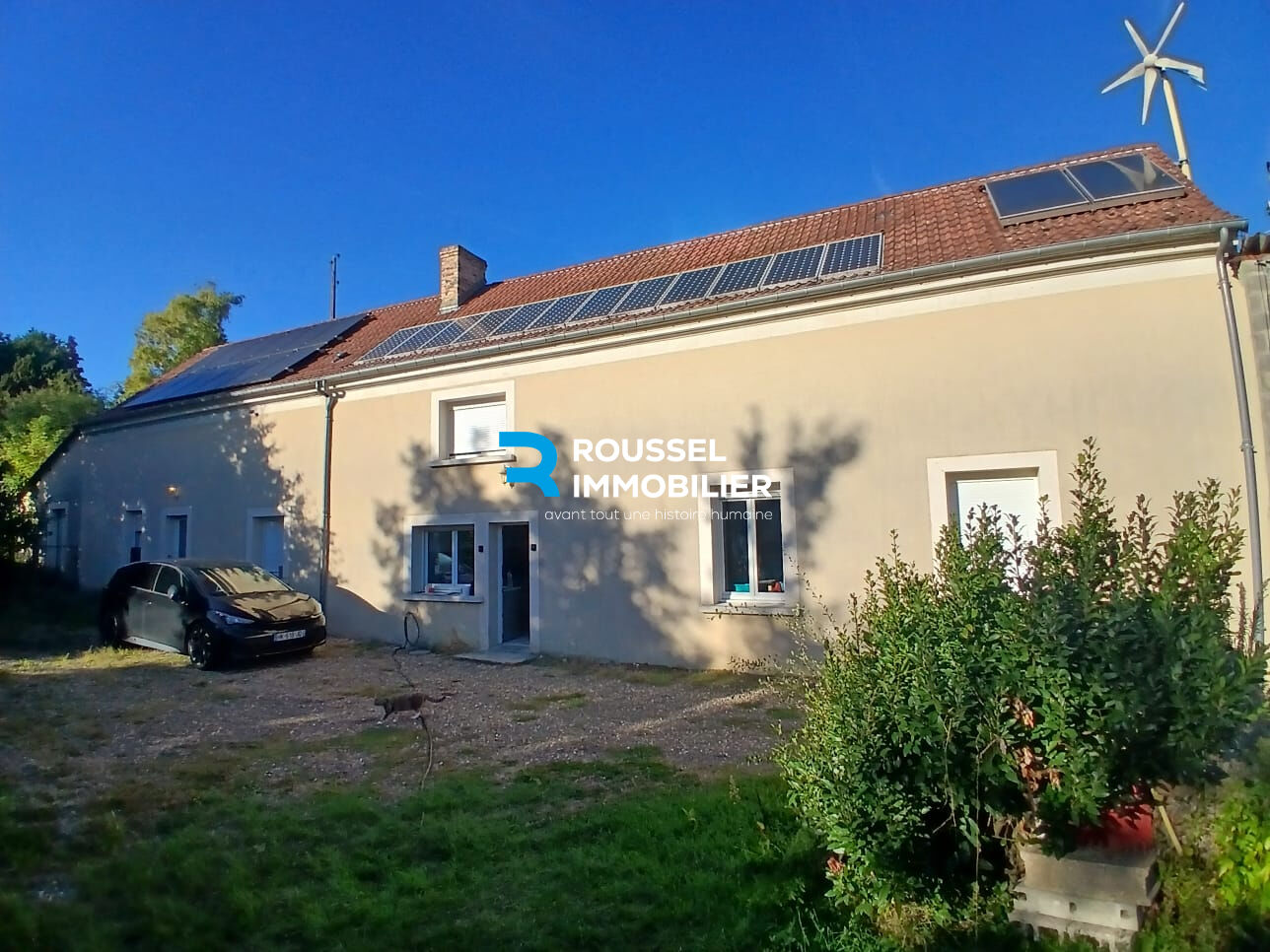 VERNEIL LE CHÉTIF SPACIEUSE MAISON AVEC DÉPENDANCES ET GRAND TERRAIN