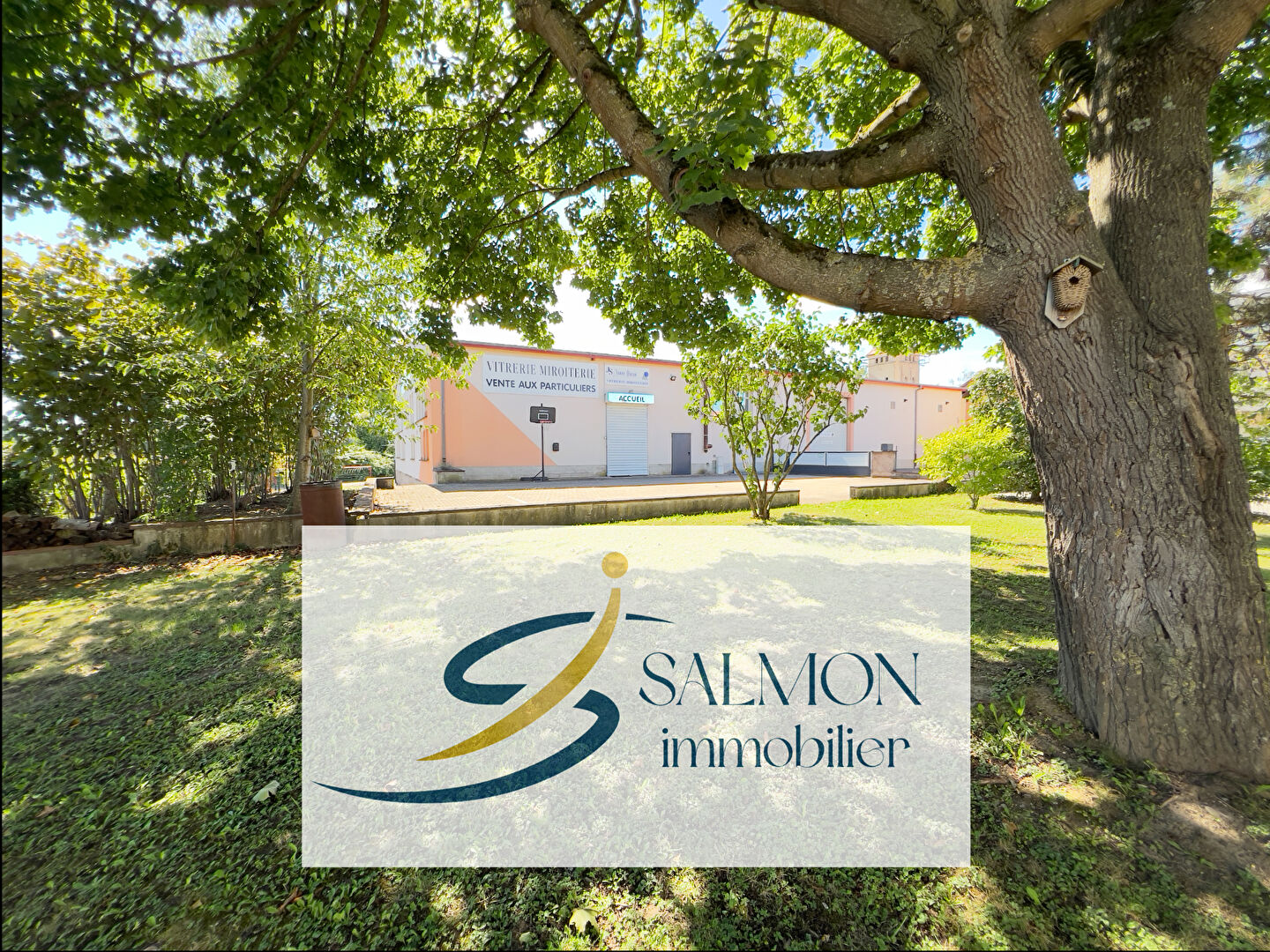 Local d'activité Sand 1230 m2