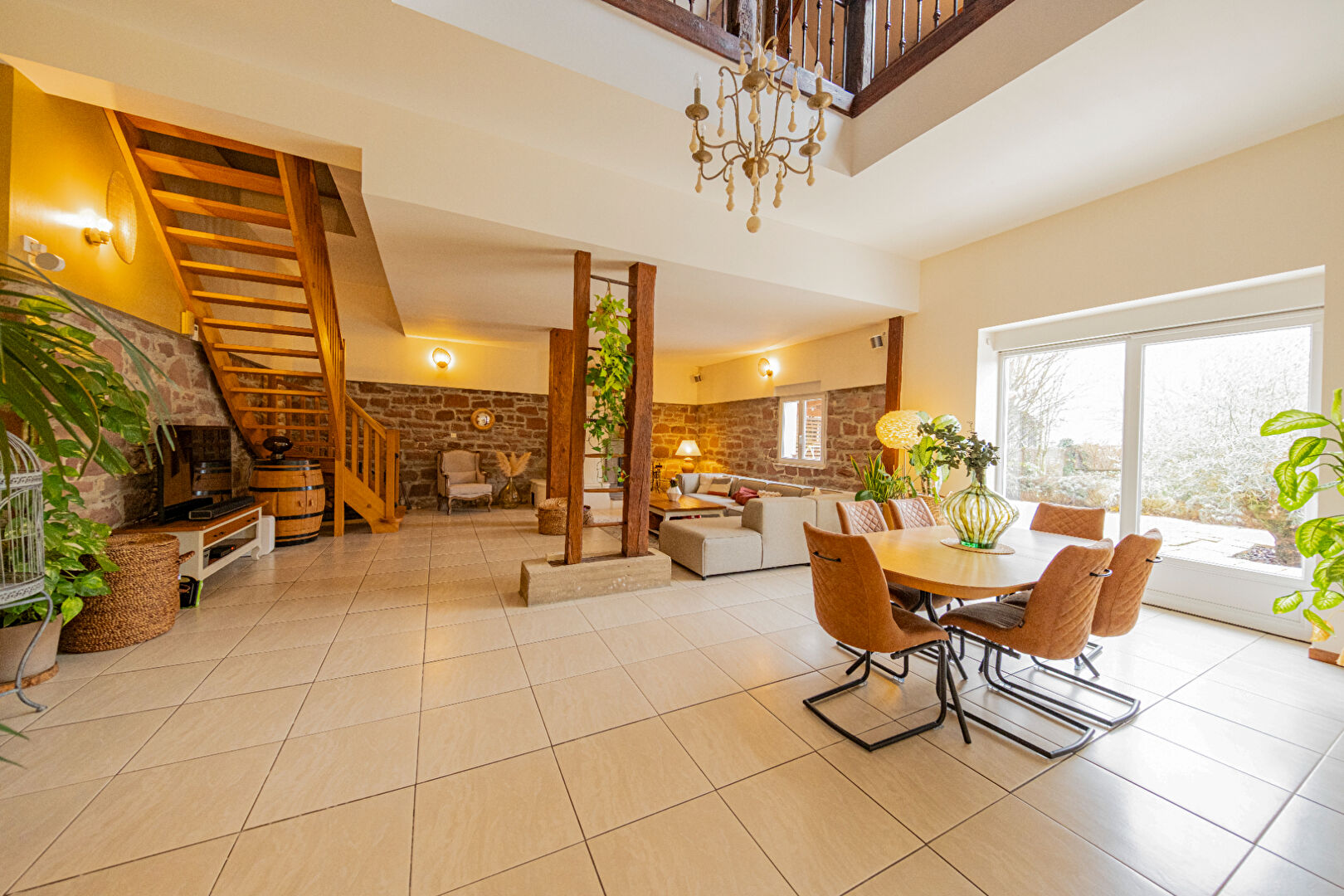 Photo Maison Friesenheim 6 pièce(s) 255 m2 - 24 ares image 4/6