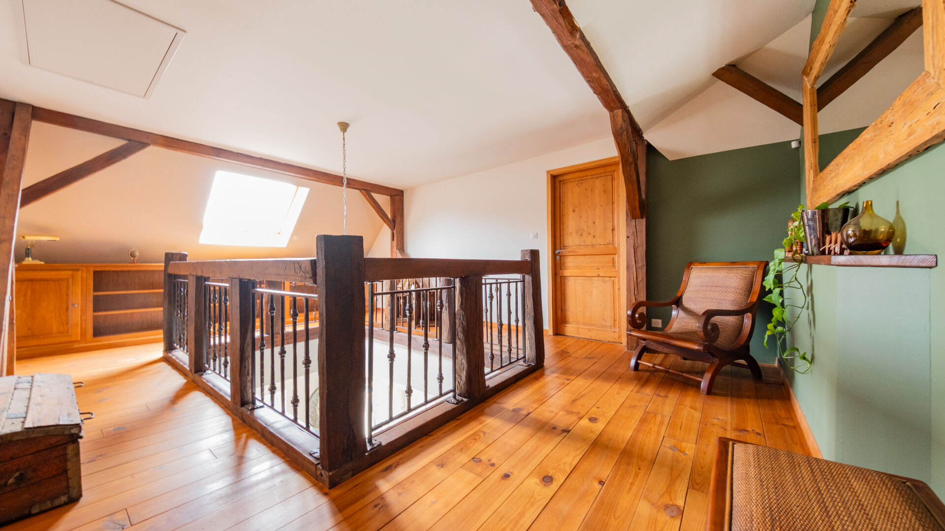 Photo Maison Friesenheim 6 pièce(s) 255 m2 - 24 ares image 6/6