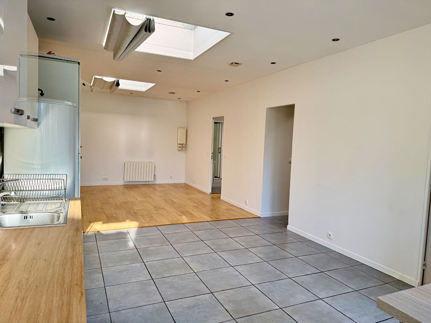 Agence immobilière de 
 SEGUR SOLUTIONS LA GARENNE - SEGUR SOLUTIONS 
