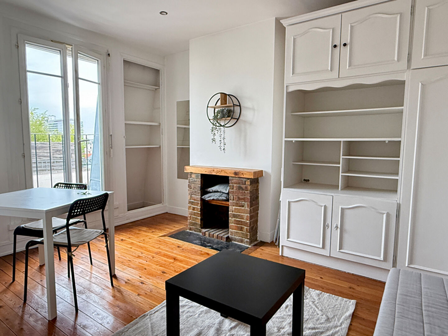 Agence immobilière de 
 SEGUR SOLUTIONS LA GARENNE - SEGUR SOLUTIONS 
