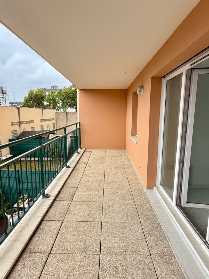 Agence immobilière de 
 SEGUR SOLUTIONS LA GARENNE - SEGUR SOLUTIONS 
