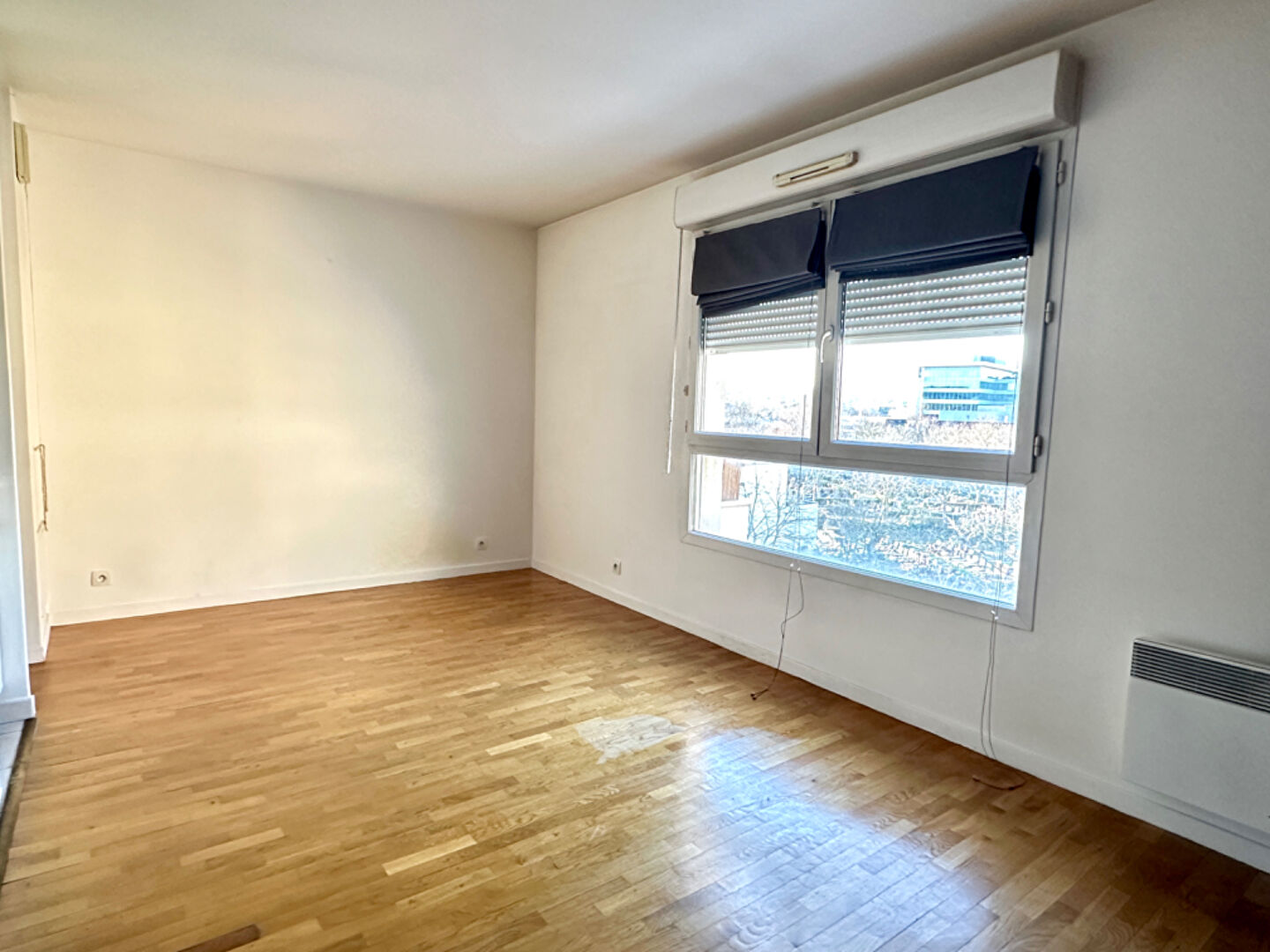 Agence immobilière de 
 SEGUR SOLUTIONS LA GARENNE - SEGUR SOLUTIONS 
