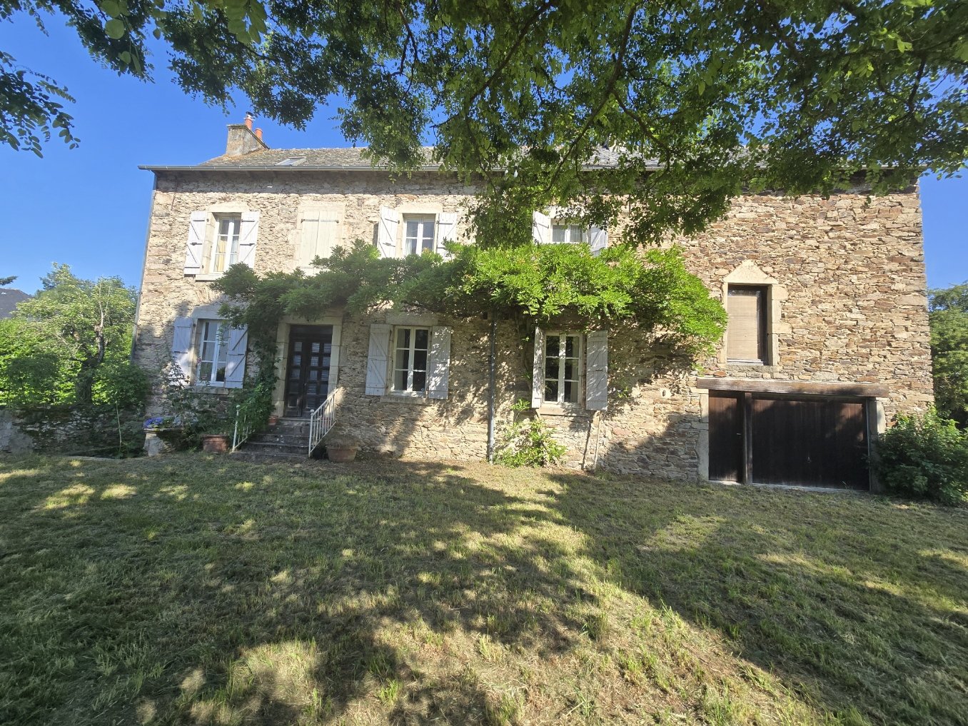 SEGALA-SUPERBE MAISON DE 1893 SUR UN TERRAIN DE7000M²