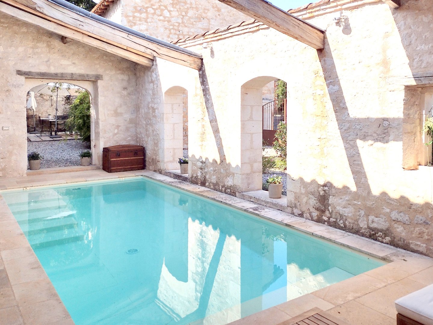 Maison de village d'exception, avec piscine à 5 min. de Cahuzac-sur-Vère