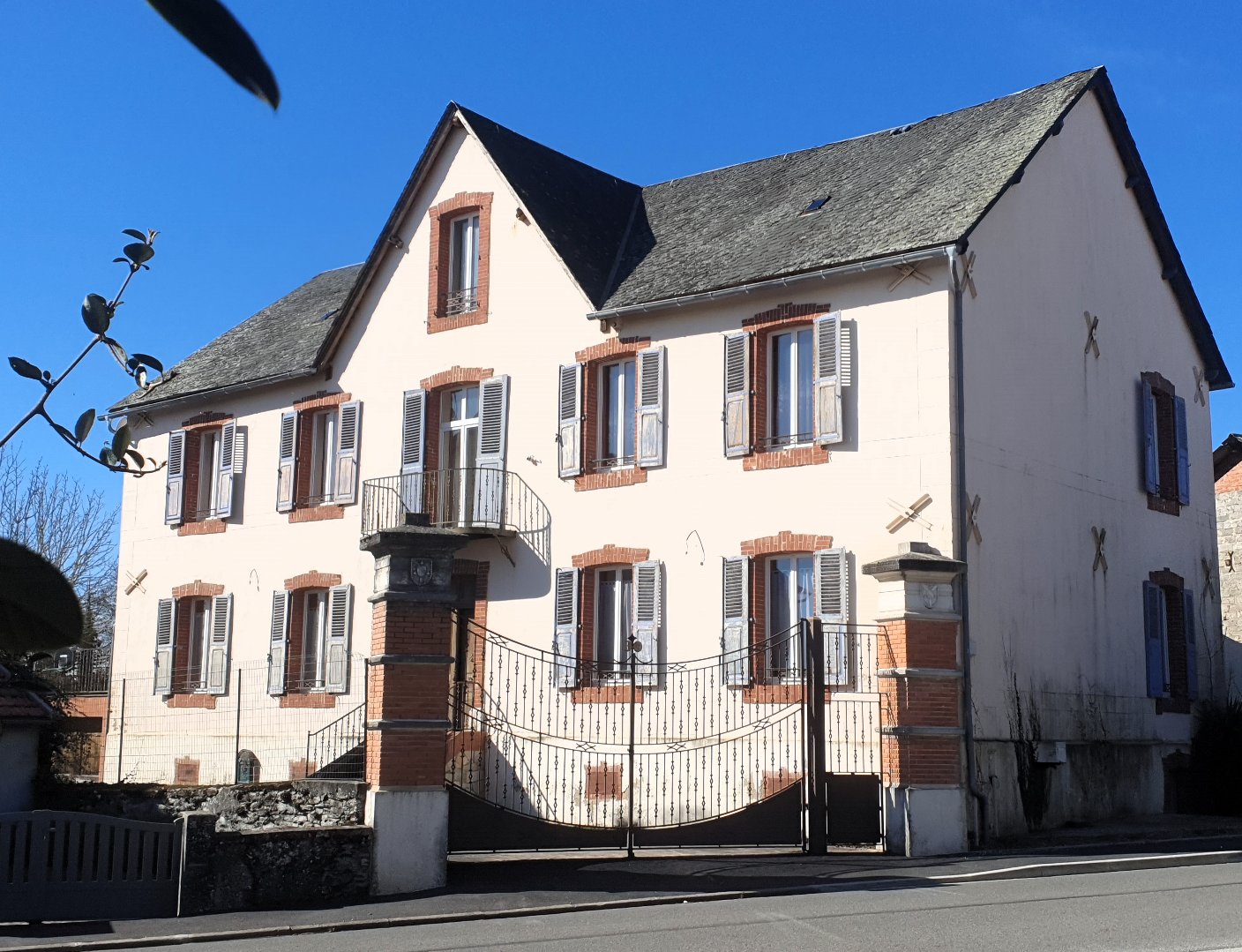 PROPRIETE SPACIEUSE