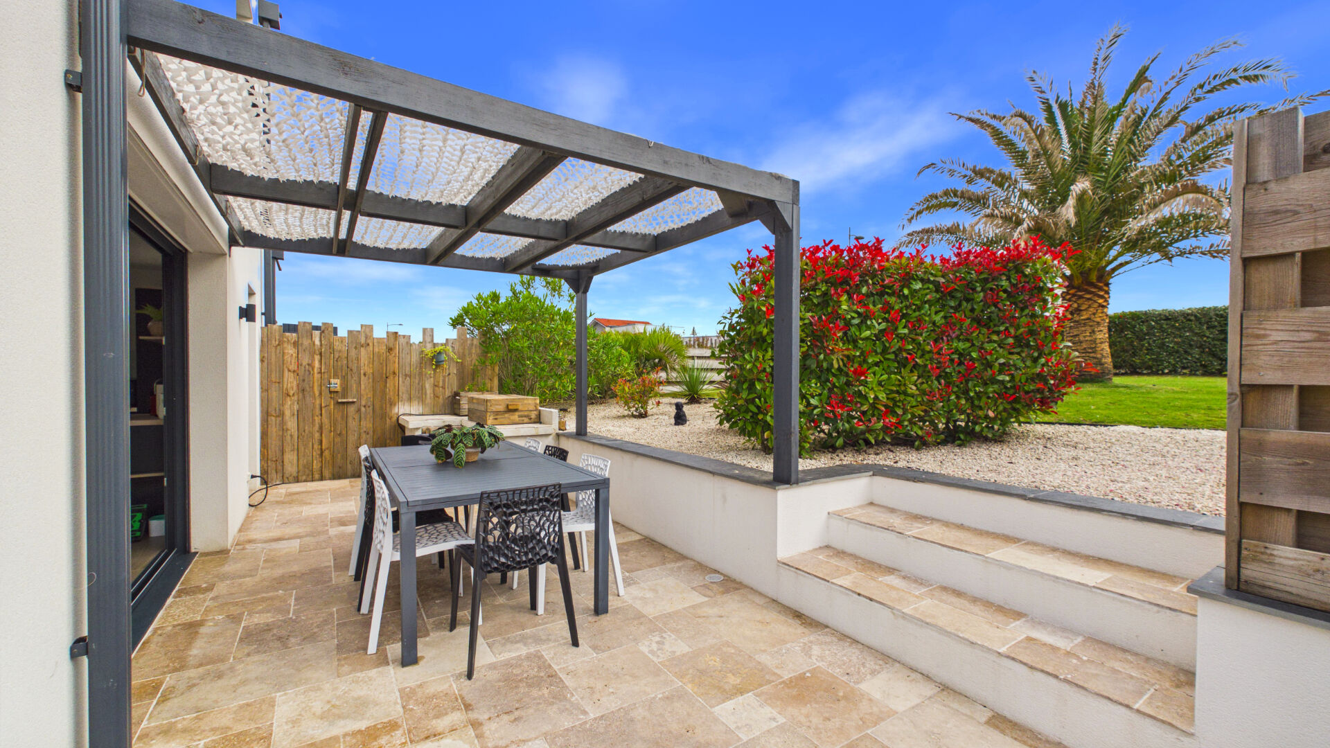 Villa contemporaine et familiale aux prestations de standing