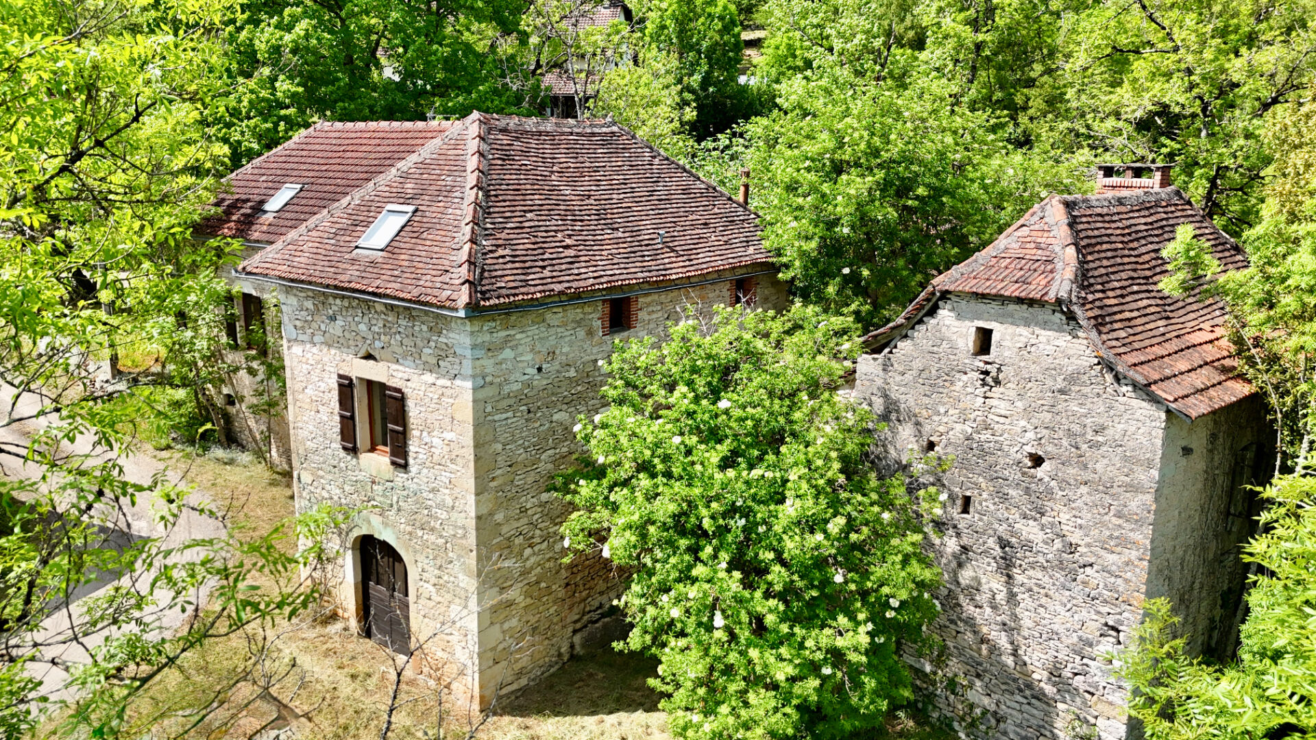 Maison Larroque-toirac 5 pièce(s) 185 m2