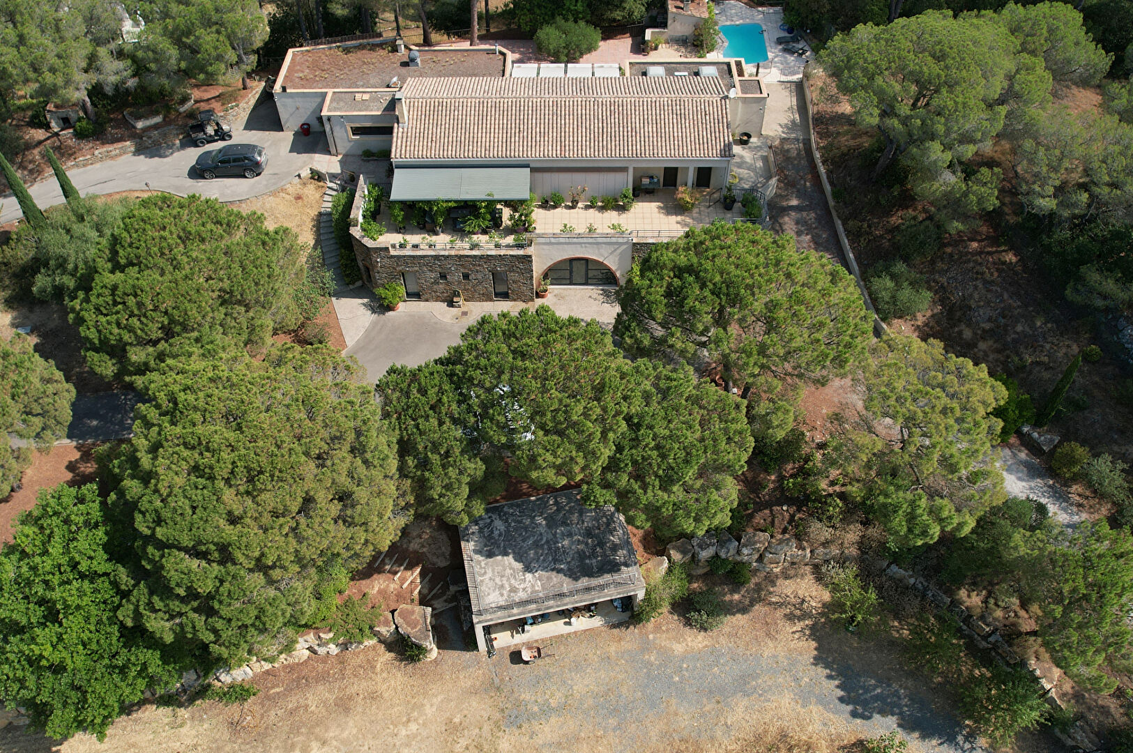 Maison d'architecte d'exception 320 m² au coeur d'un environnement privilégié