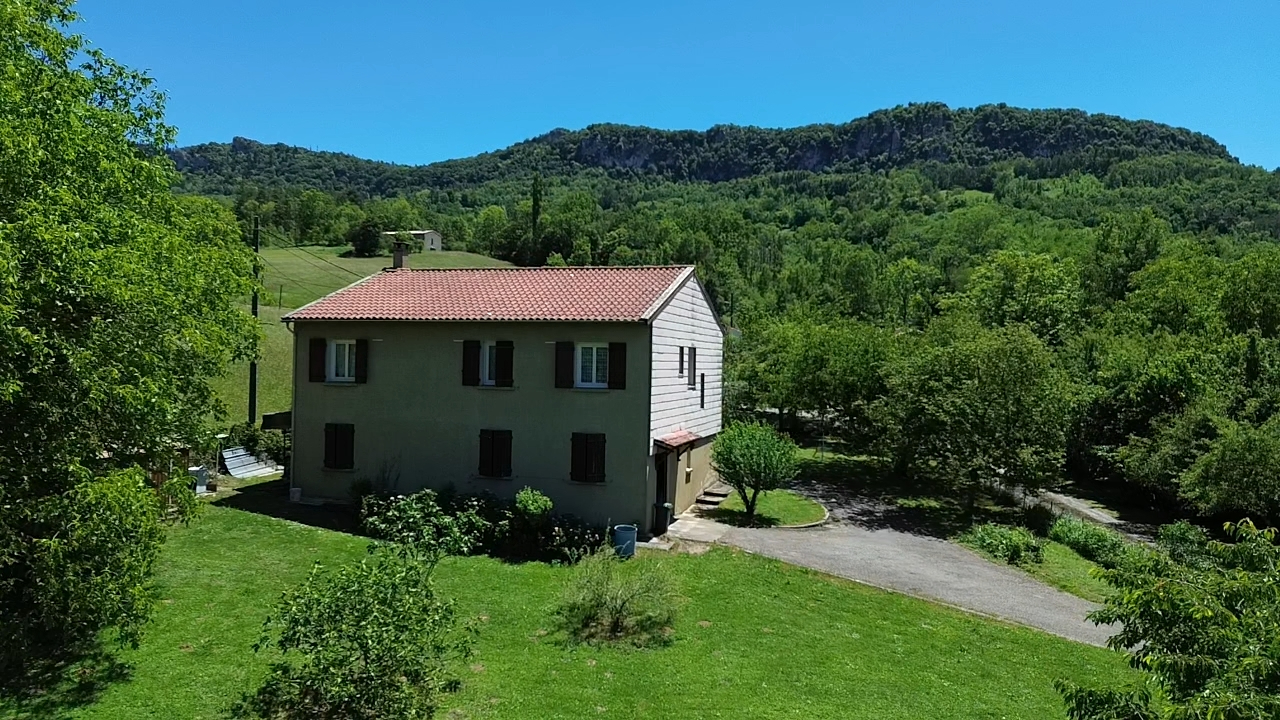 Maison Belesta 6 pièces avec jardin constructible