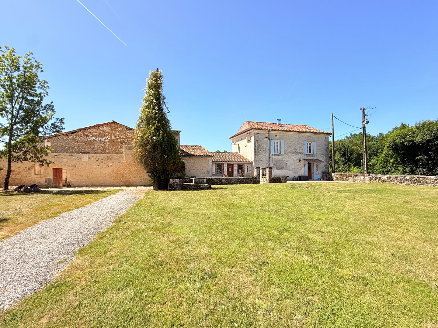 Agence immobilière de SELECTION HABITAT MONTMOREAU