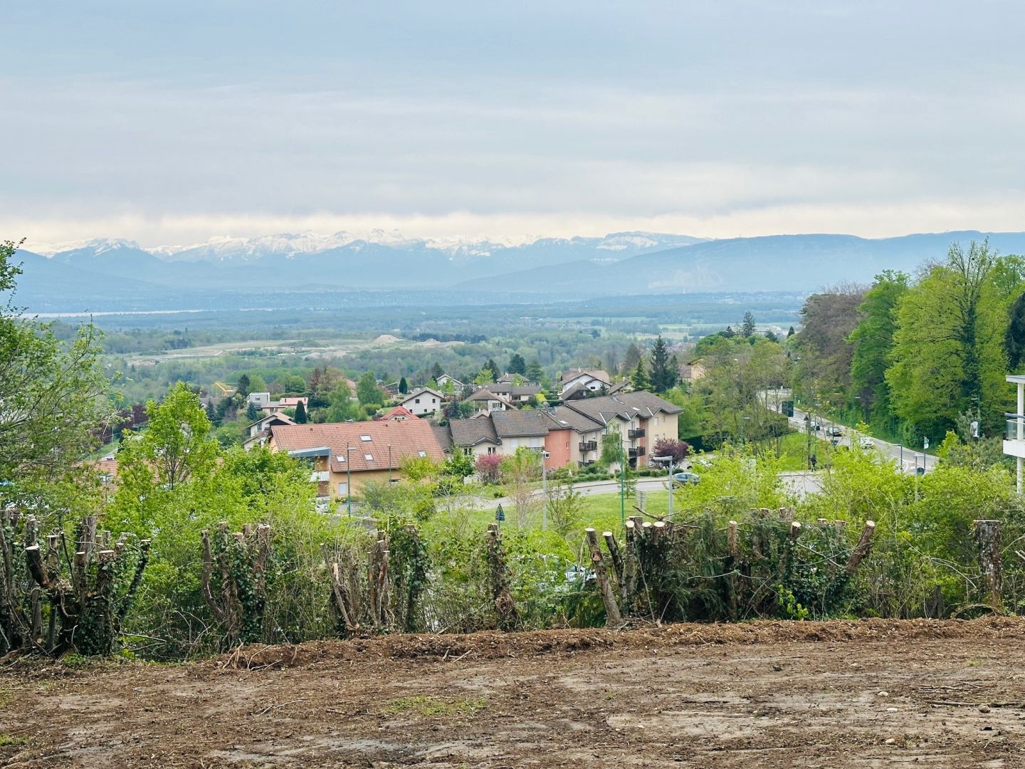 Photo GEX - Achat terrain maison individuelle avec vue dégagée à Gex image 1/3