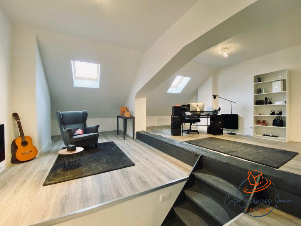 Photo Maison rénovée T8 de caractère 6 avec jardin et garage image 3/6