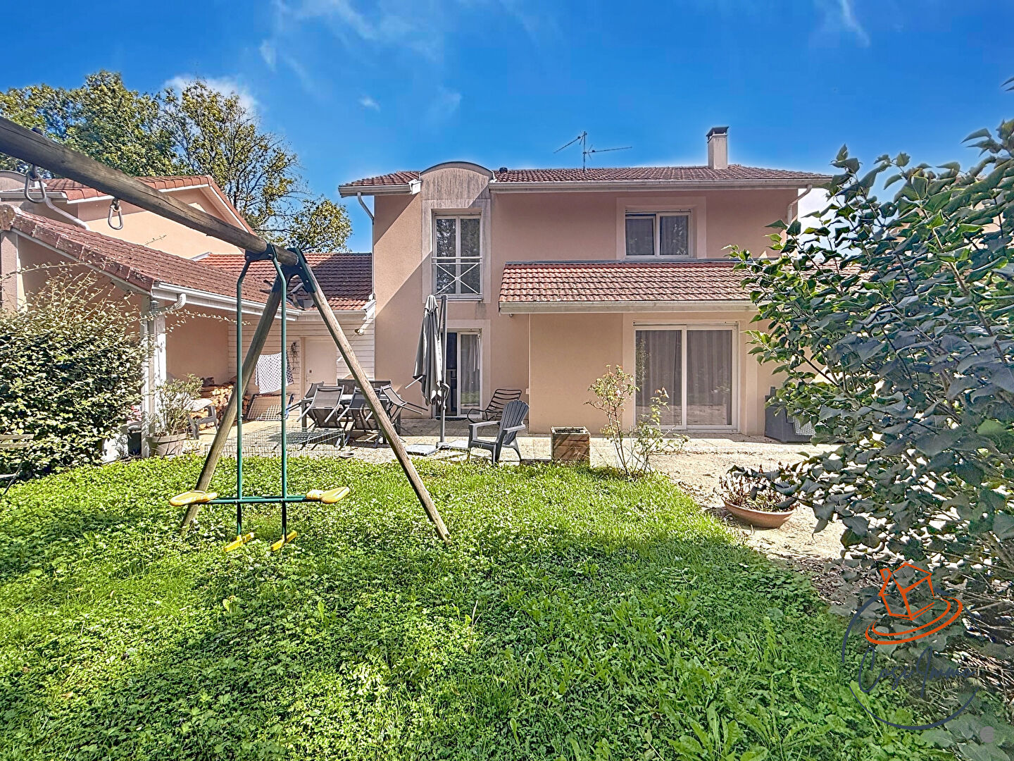 Maison T5 avec Jardin et Garage